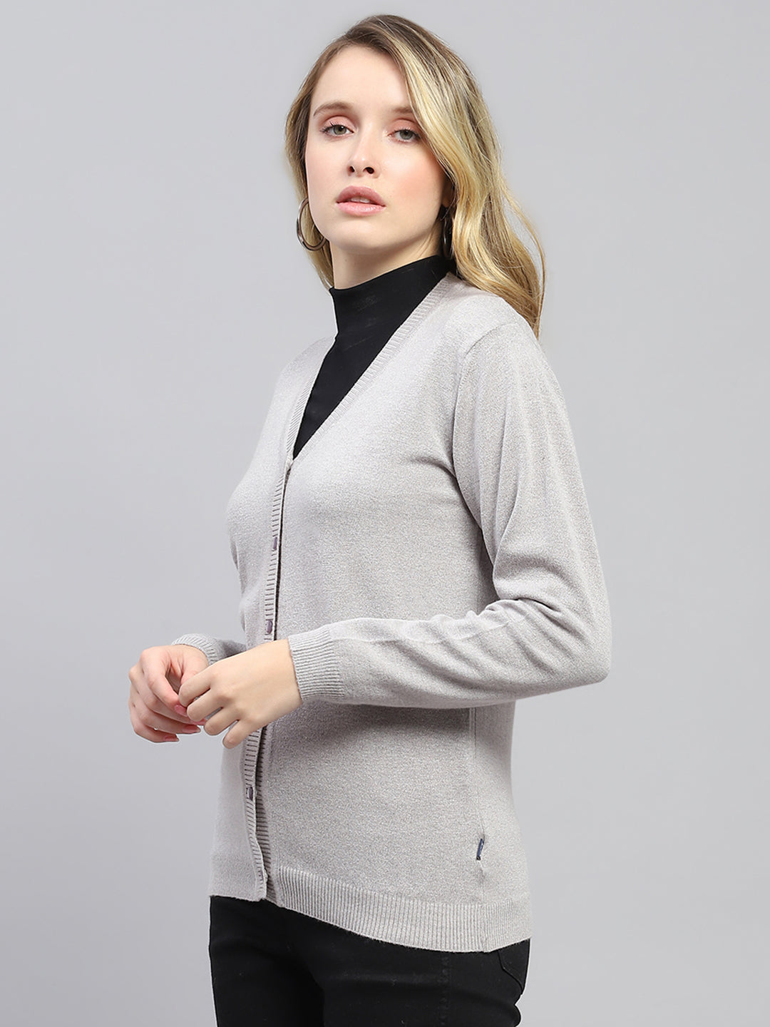 Women Grey Solid V Neck Full Sleeve Cardigan