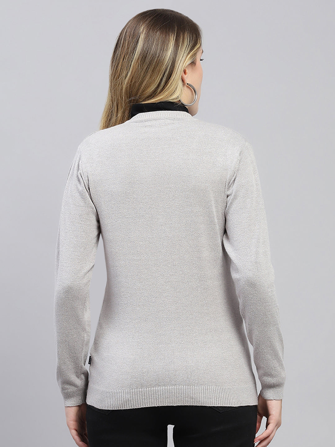 Women Grey Solid V Neck Full Sleeve Cardigan