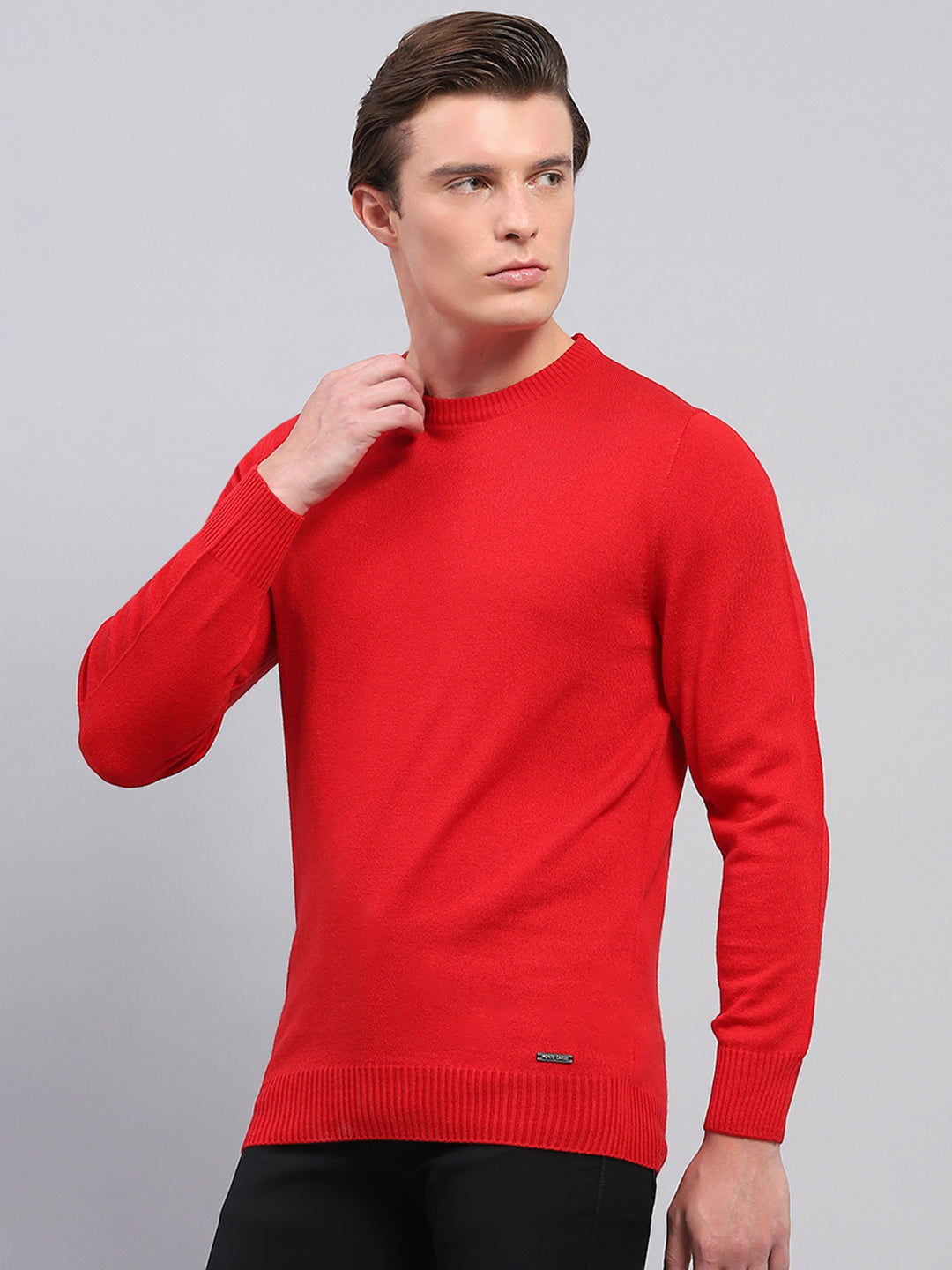 Men Red Solid Round Neck Full Sleeve Pullover