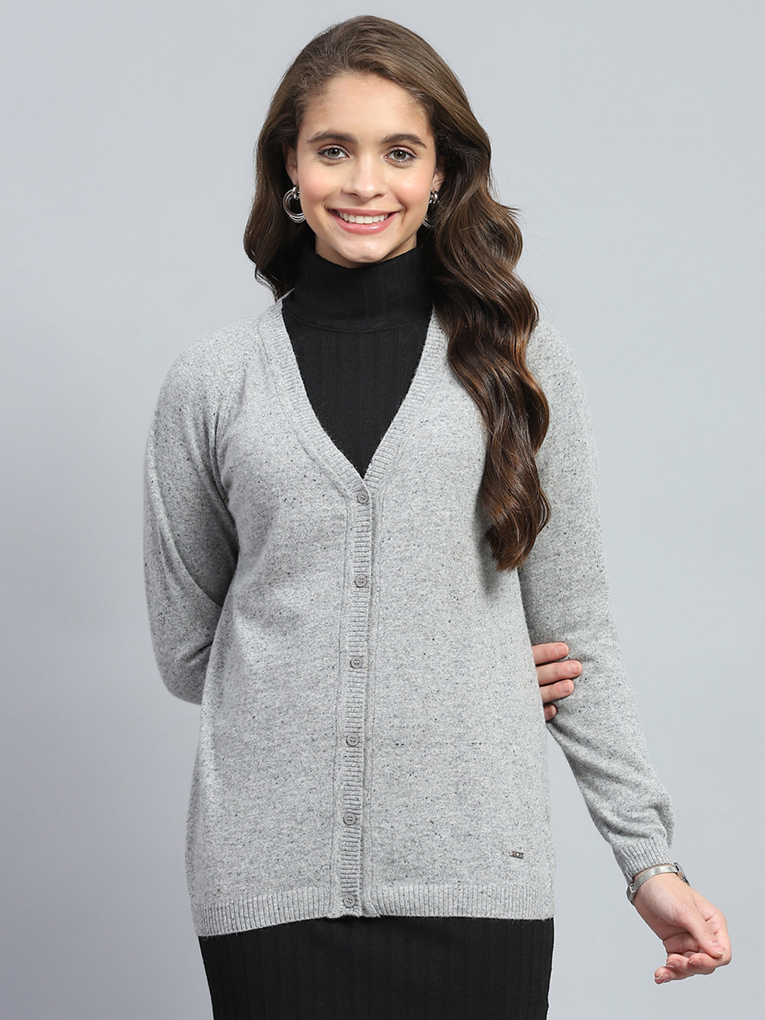 Women Grey Solid V Neck Full Sleeve Cardigan