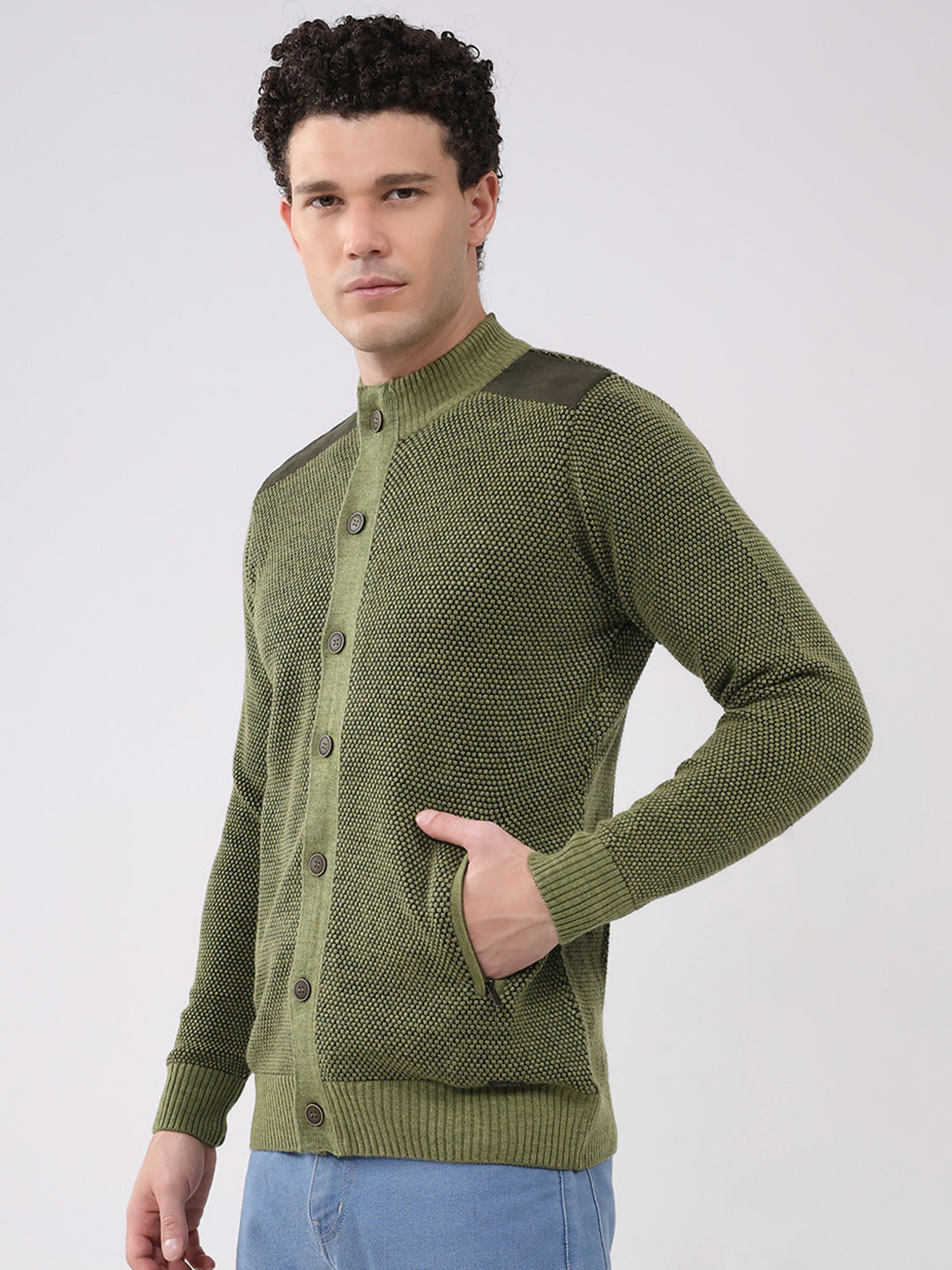 Men Green Solid Mock Neck Full Sleeve Pullover