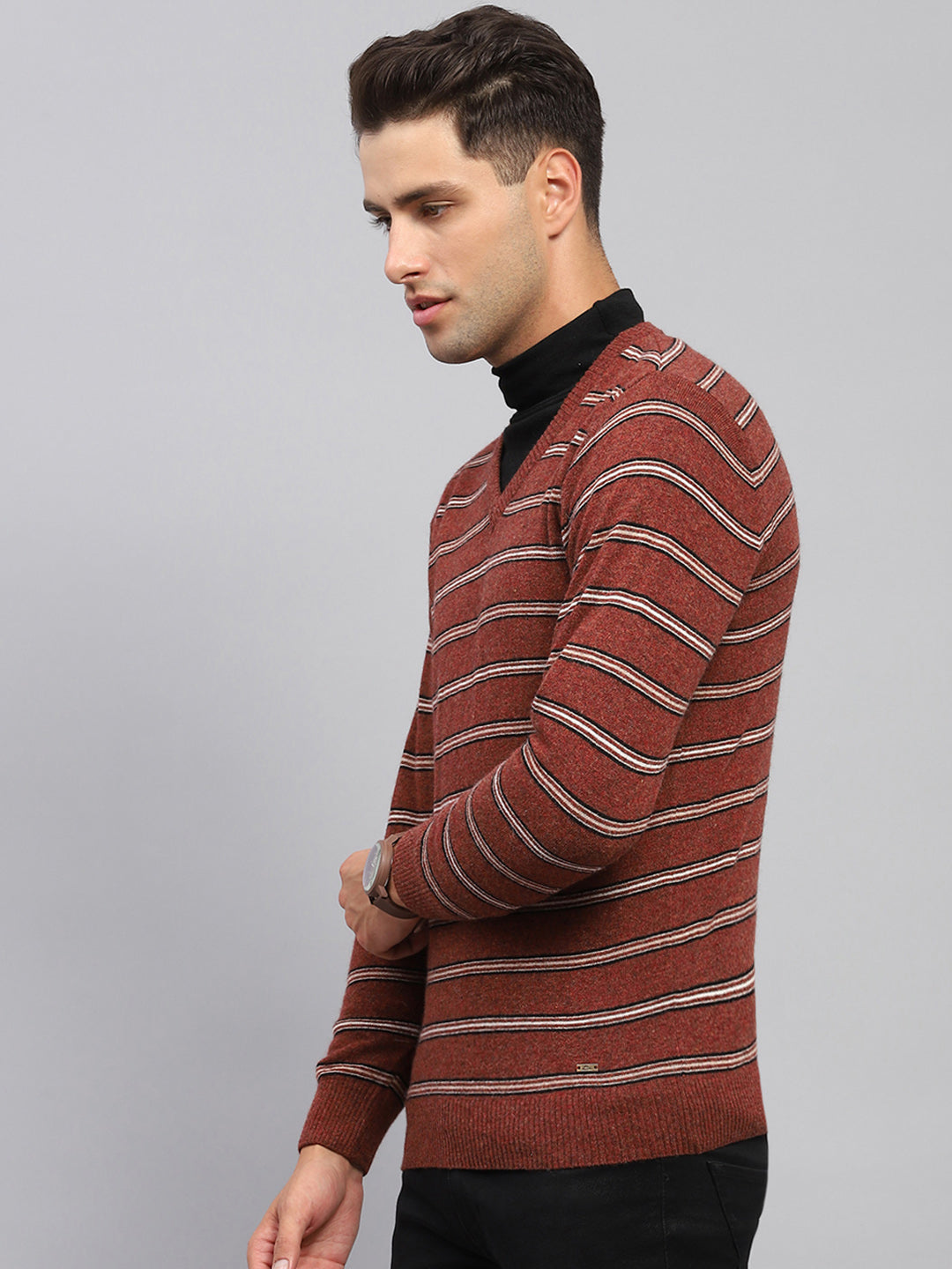 Men Rust Stripe V Neck Full Sleeve Pullover
