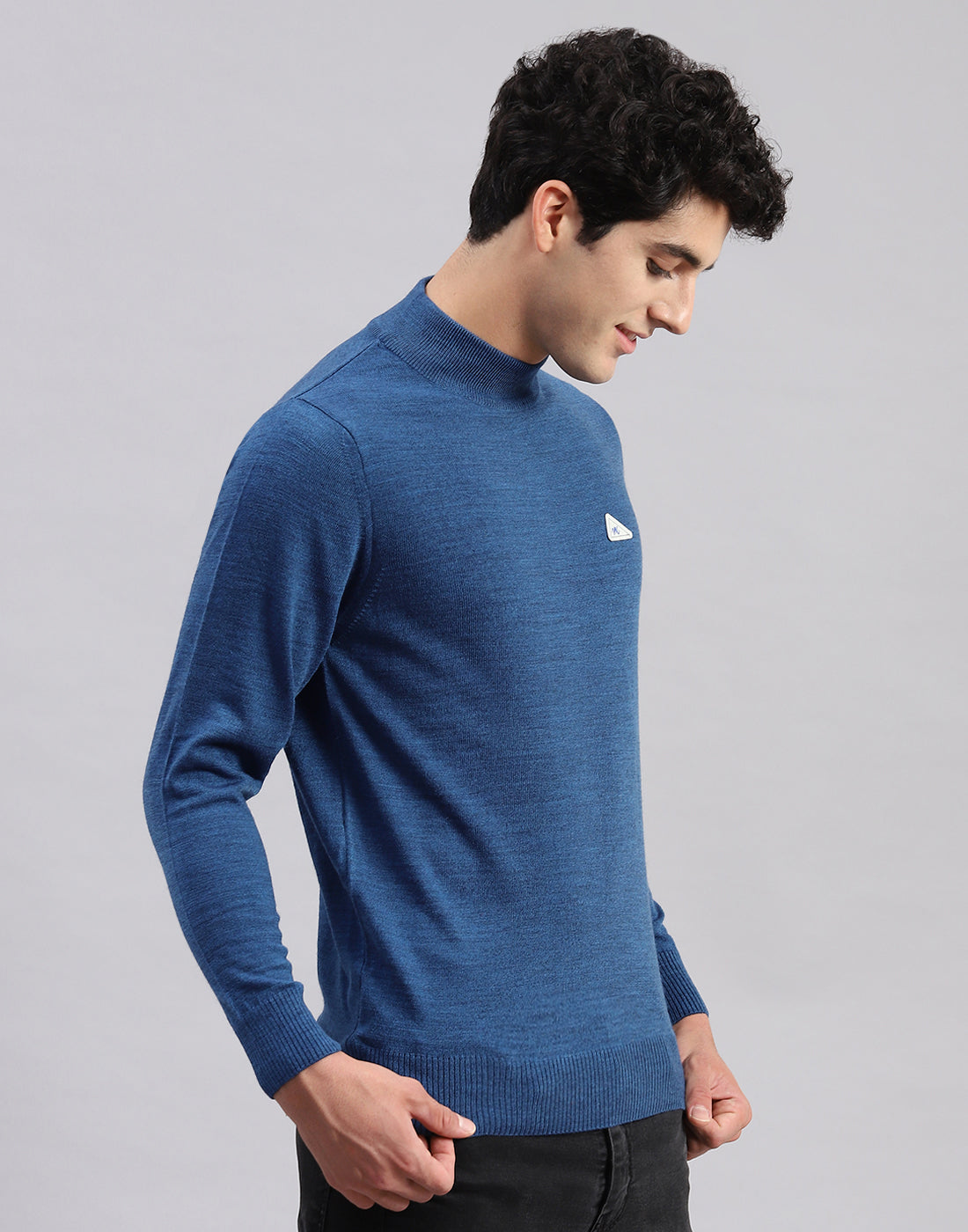 Men Blue Solid Turtle Neck Full Sleeve Pullover