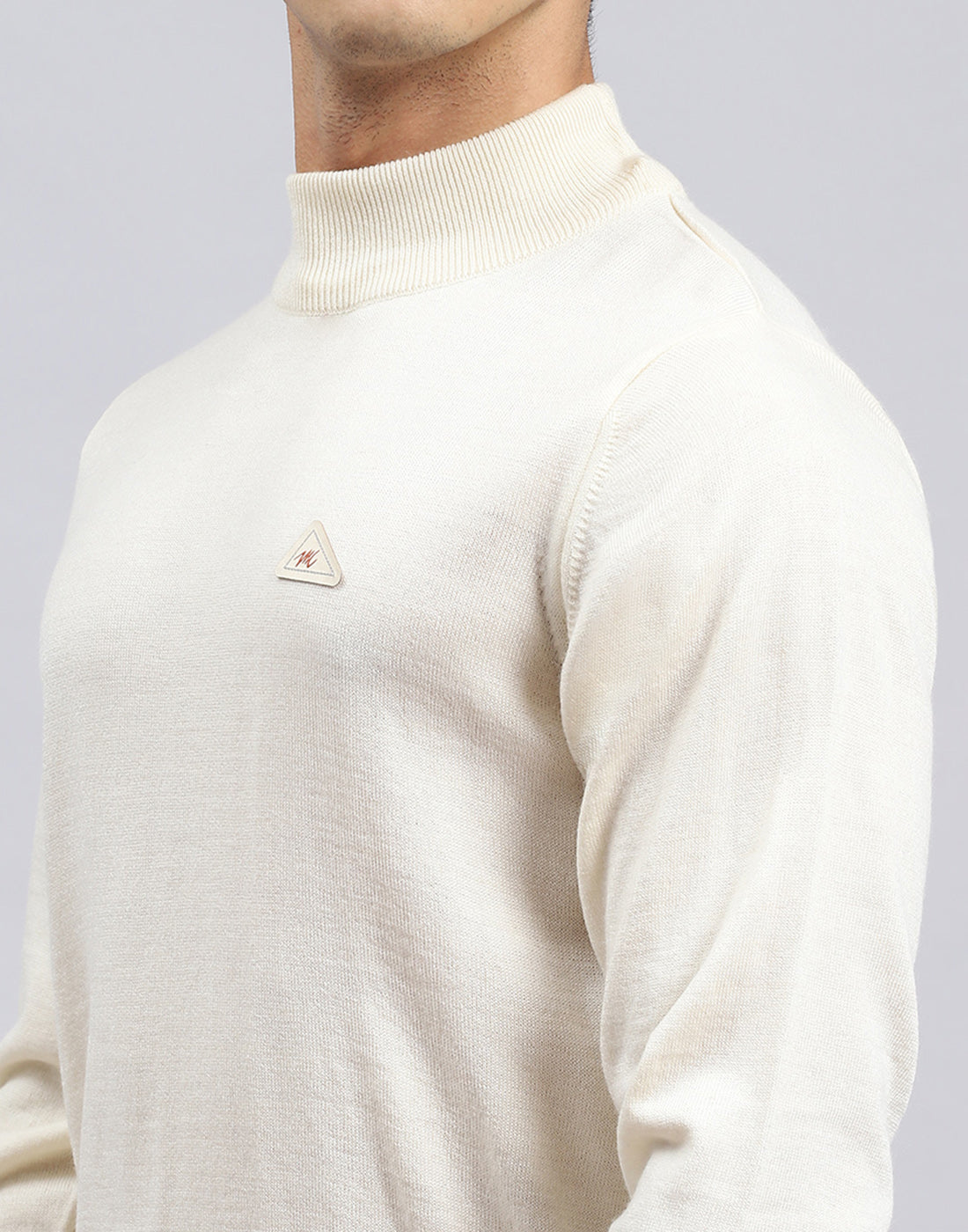 Men Cream Solid Turtle Neck Full Sleeve Pullover