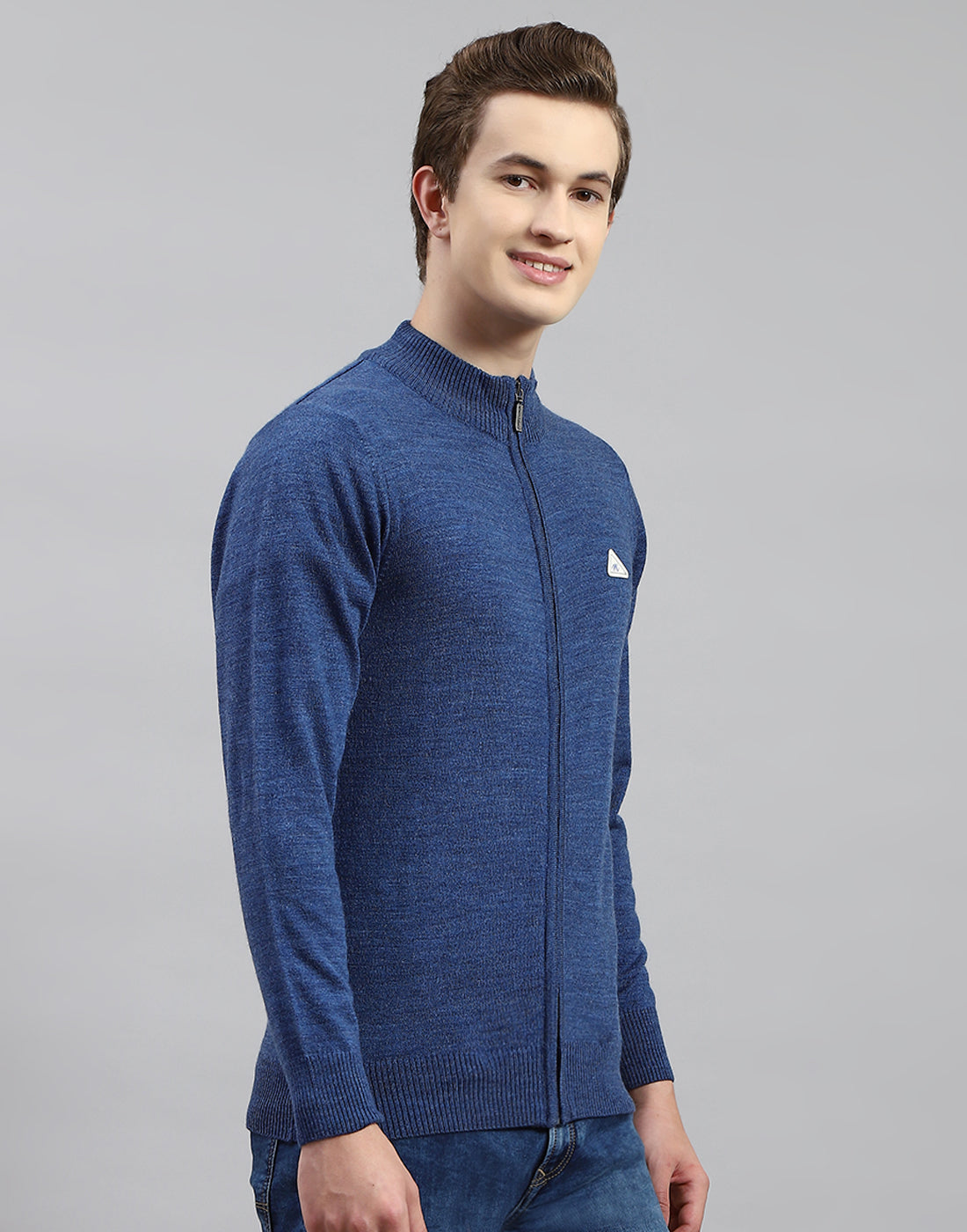 Men Blue Solid Round Neck Full Sleeve Pullover