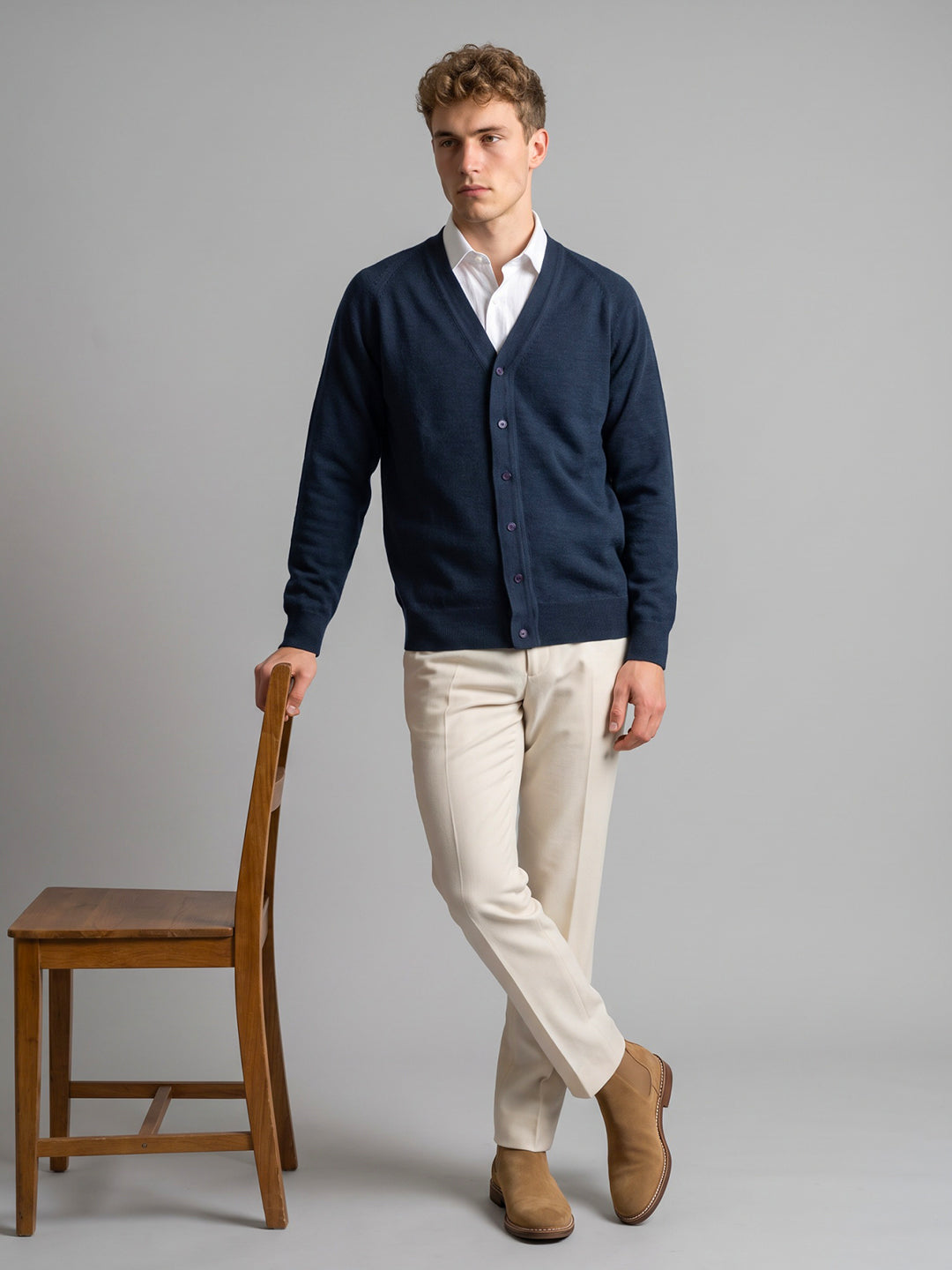 Men Blue Solid V Neck Full Sleeve Cardigan