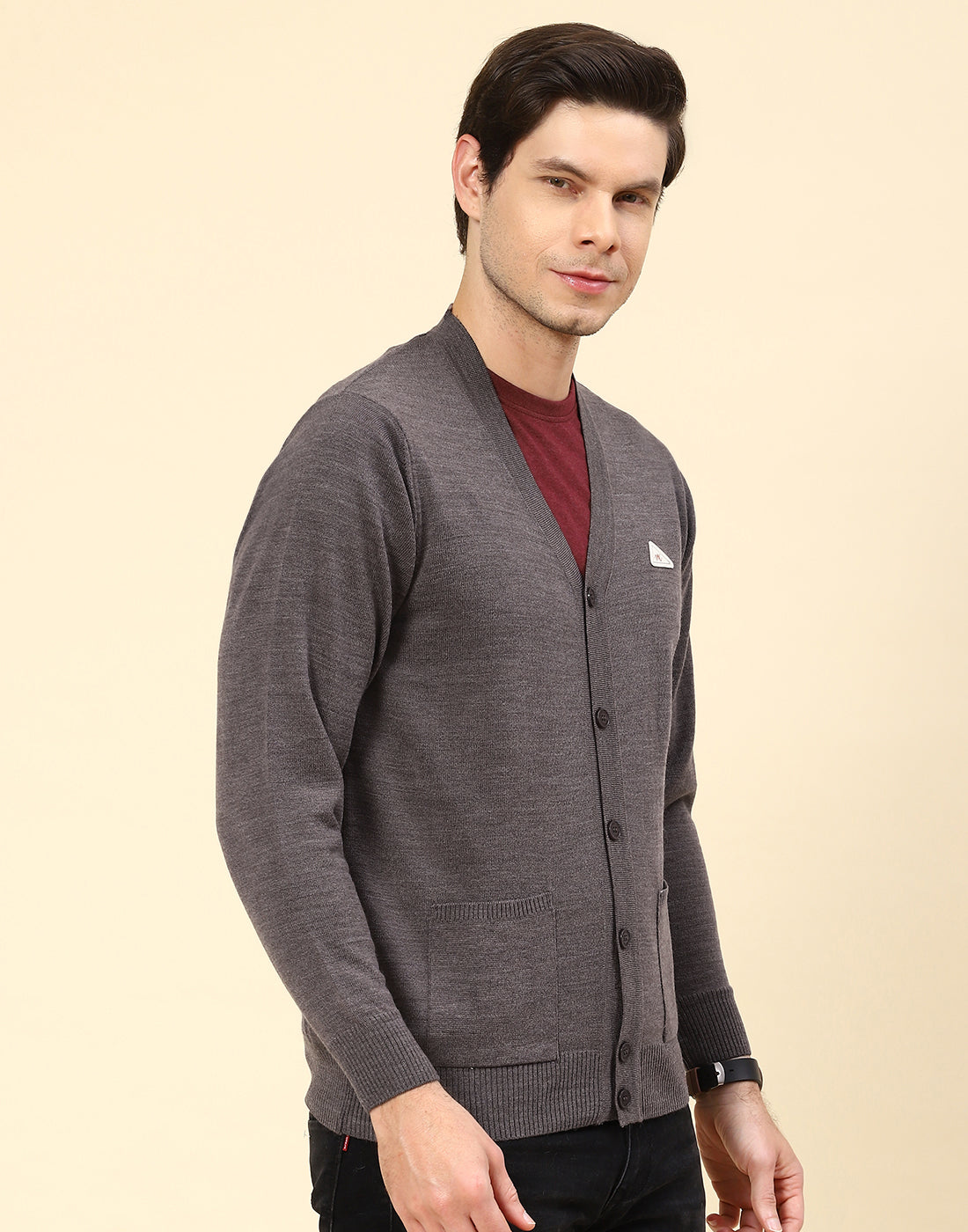 Men Grey Solid V Neck Full Sleeve Cardigan