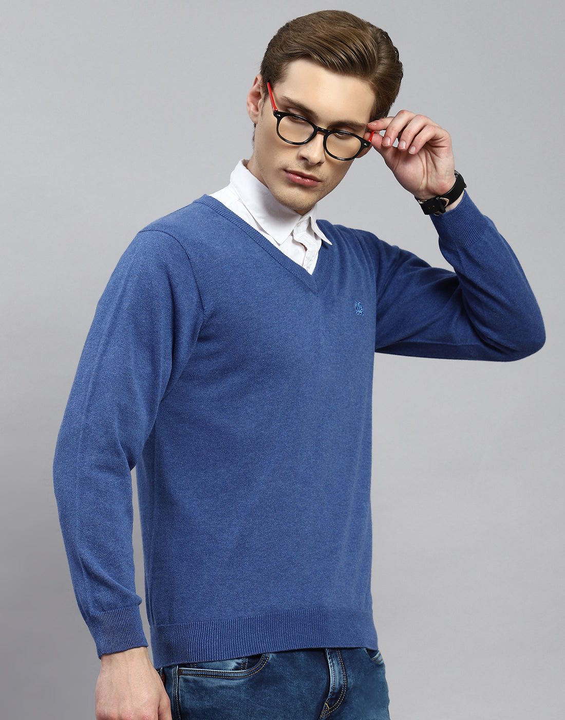 Men Blue Solid V Neck Full Sleeve Pullover