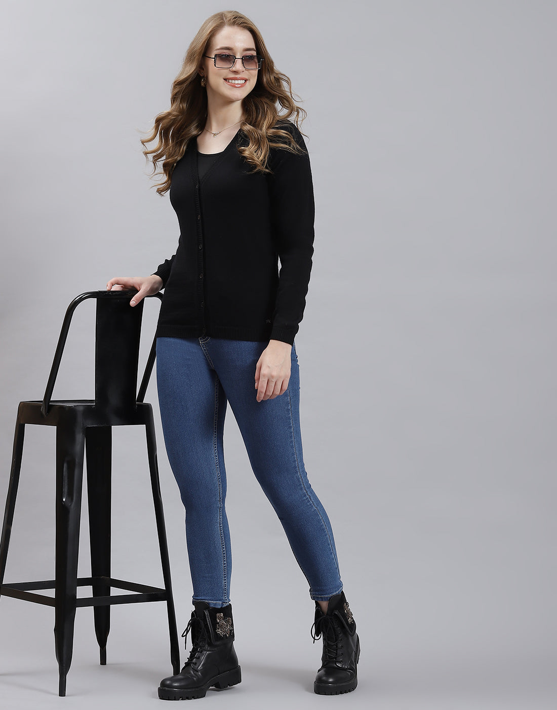 Women Black Solid V Neck Full Sleeve Cardigan