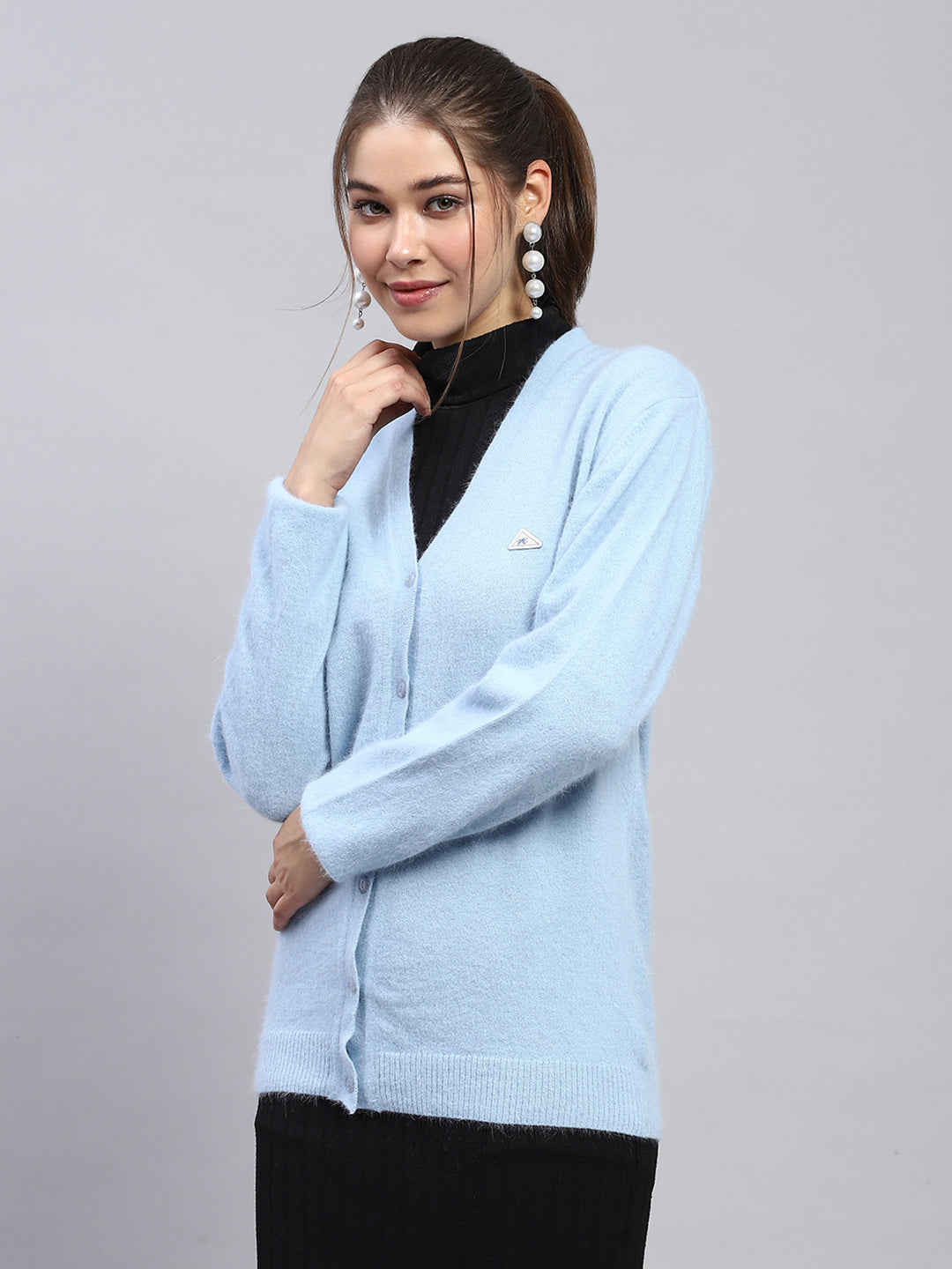 Women Sky Blue Solid V Neck Full Sleeve Cardigan