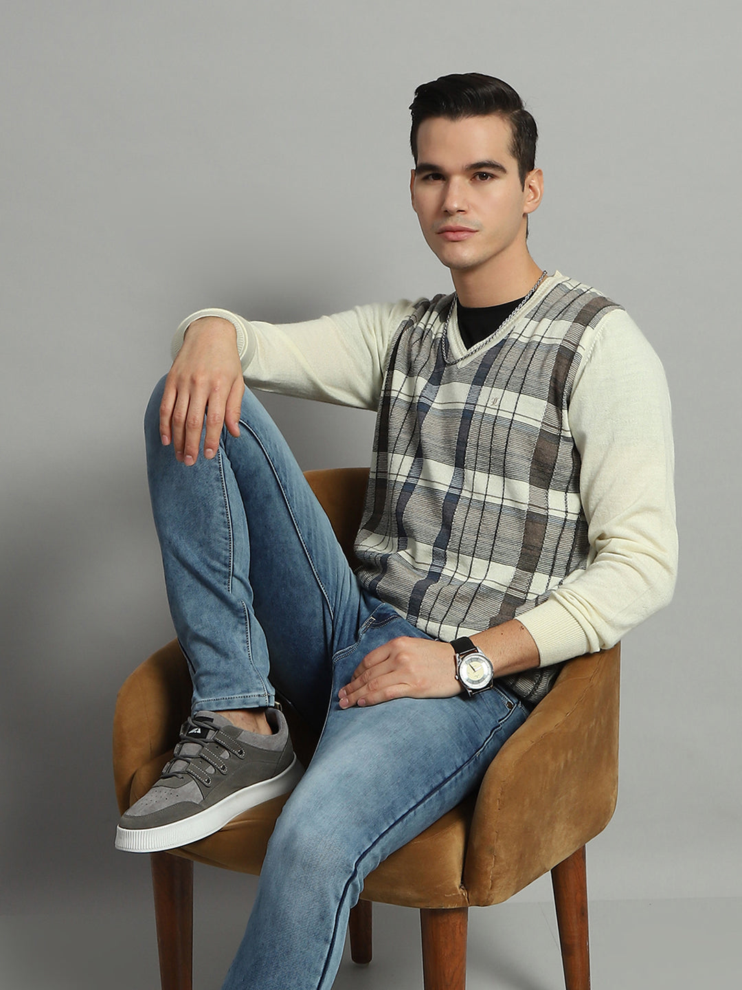 Luxuria Men Off White Check V Neck Full Sleeve Pullover