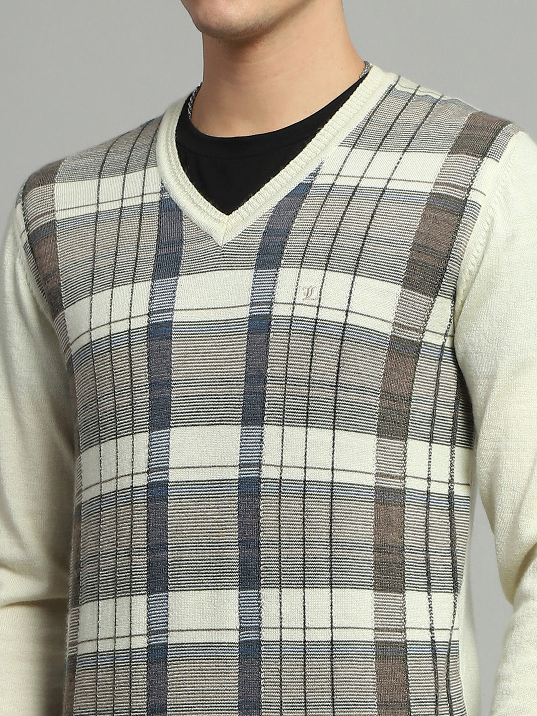 Luxuria Men Off White Check V Neck Full Sleeve Pullover
