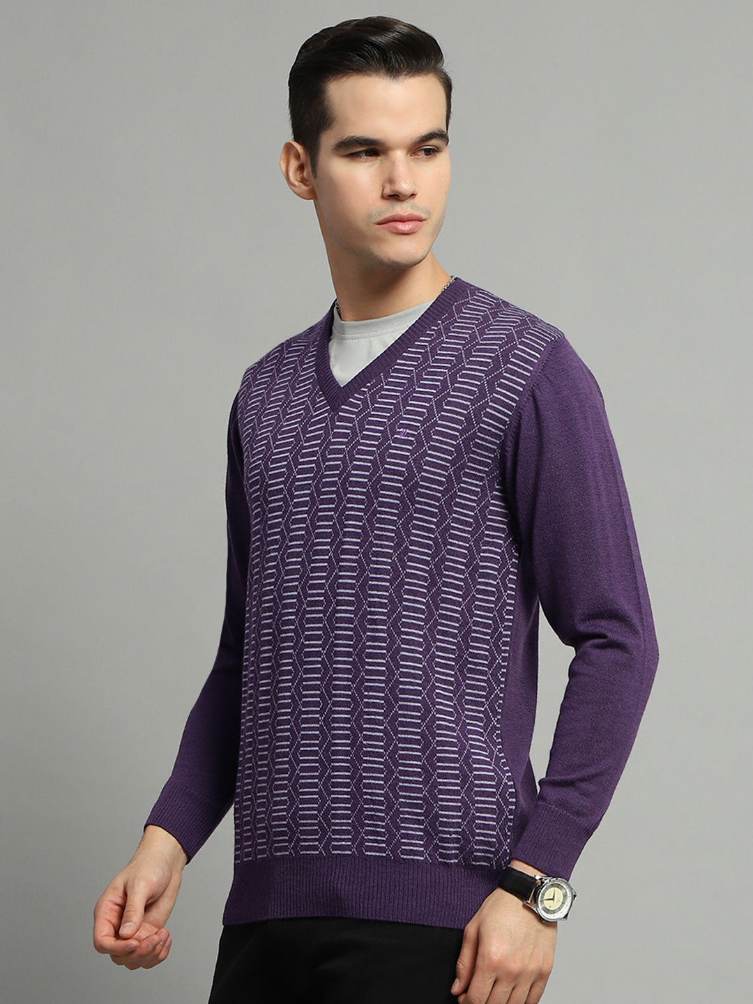 Luxuria Men Purple Self Design V Neck Full Sleeve Pullover