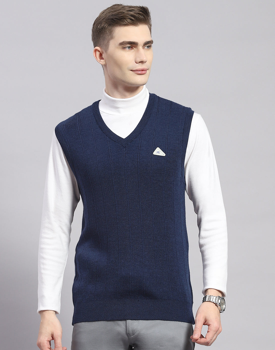 Men Navy Blue Solid V Neck Sleeveless Sweater