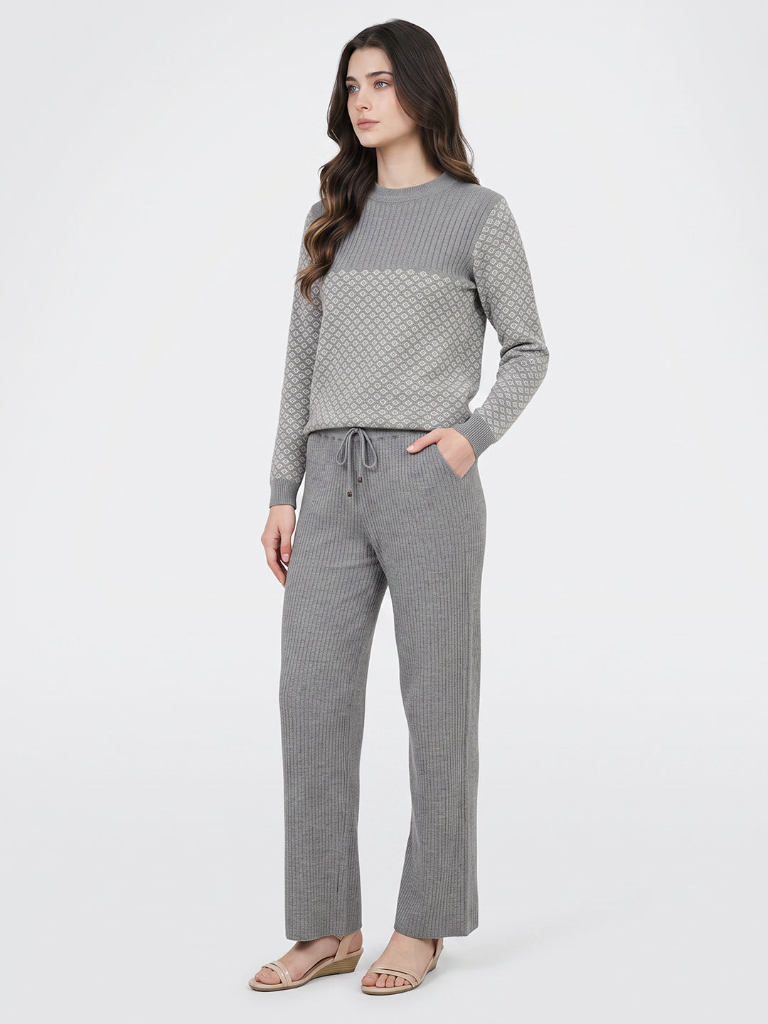 Women Multicolor Designer Round Neck Full Sleeve Cords Set