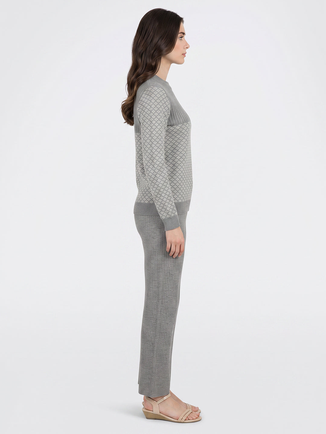 Women Multicolor Designer Round Neck Full Sleeve Cords Set