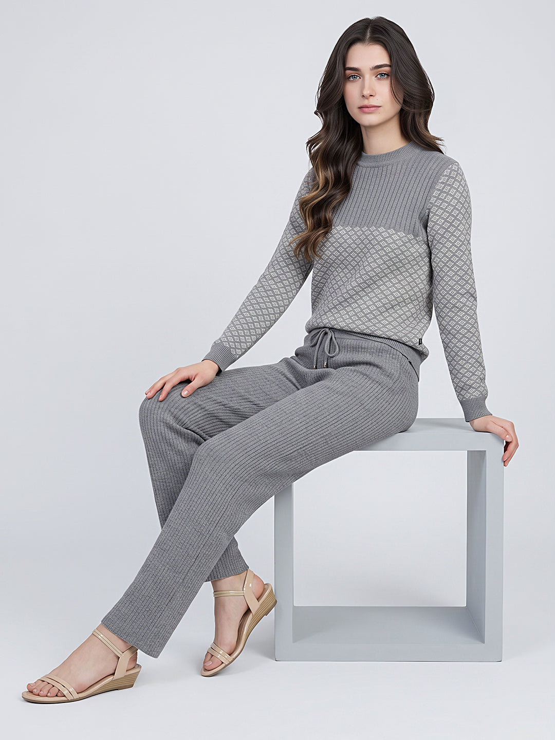 Women Multicolor Designer Round Neck Full Sleeve Cords Set
