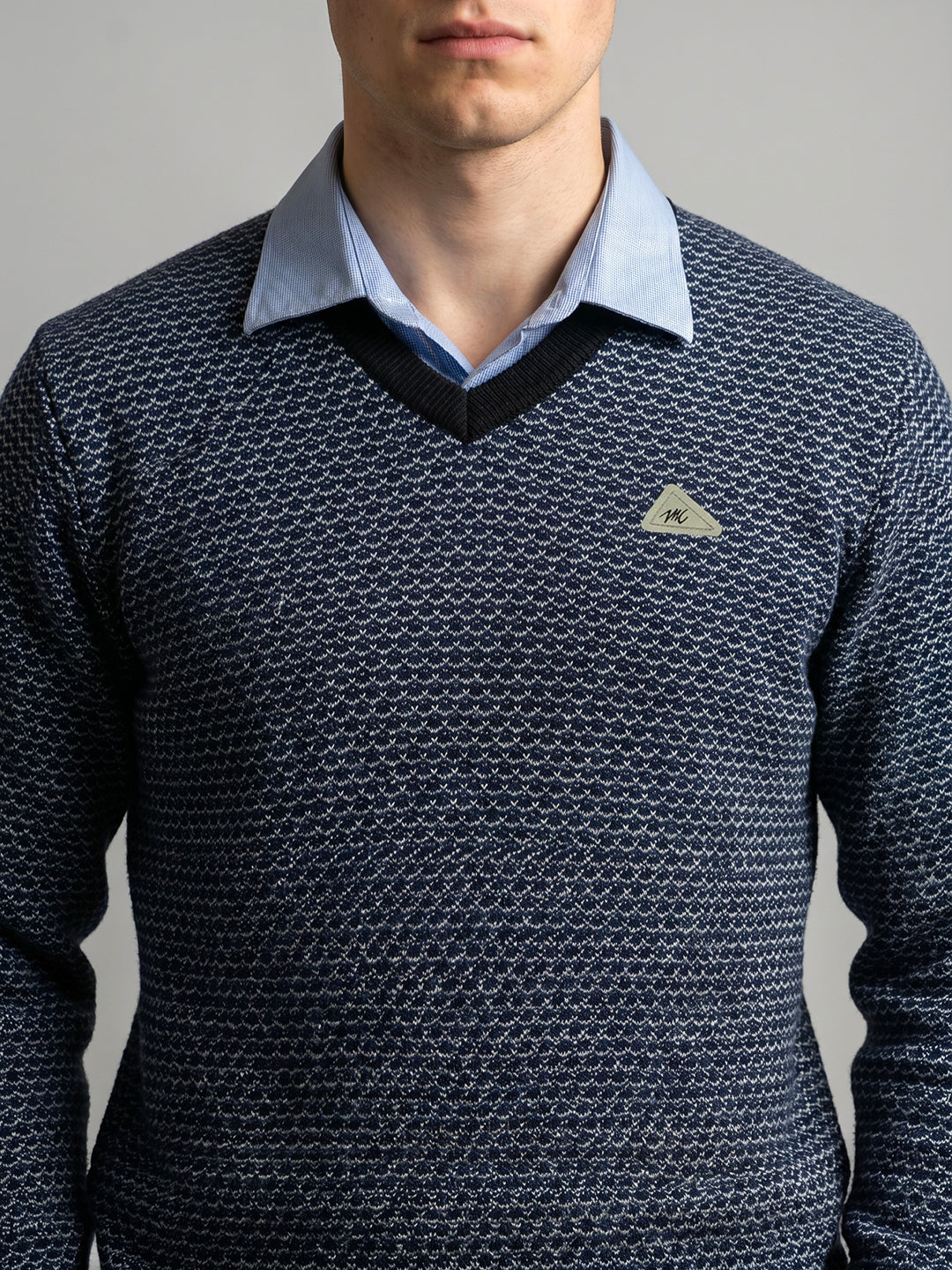 Men Navy Blue Jacquard V Neck Full Sleeve Pullover