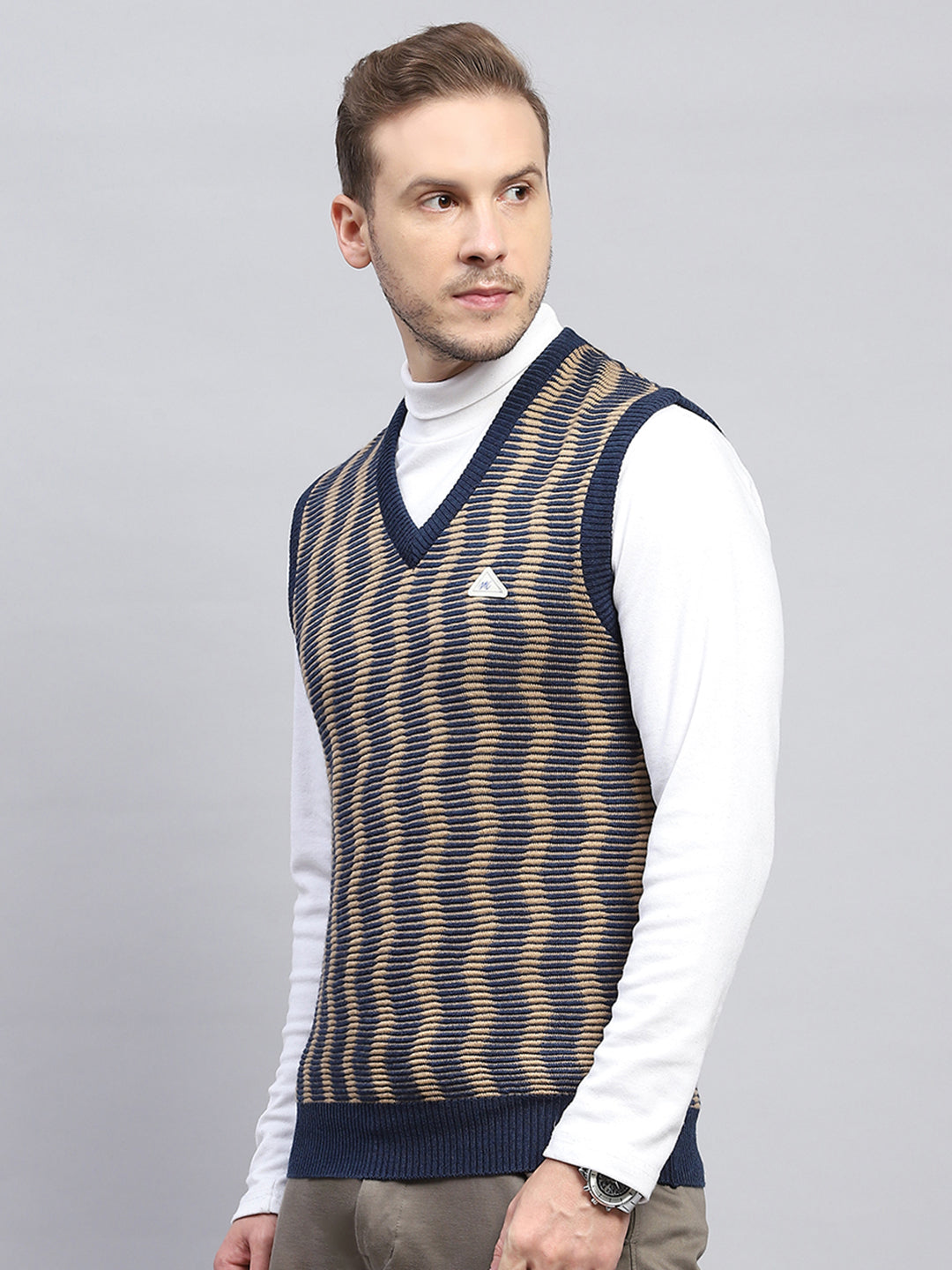 Men Navy Blue Self Design V Neck Sleeveless Sweater