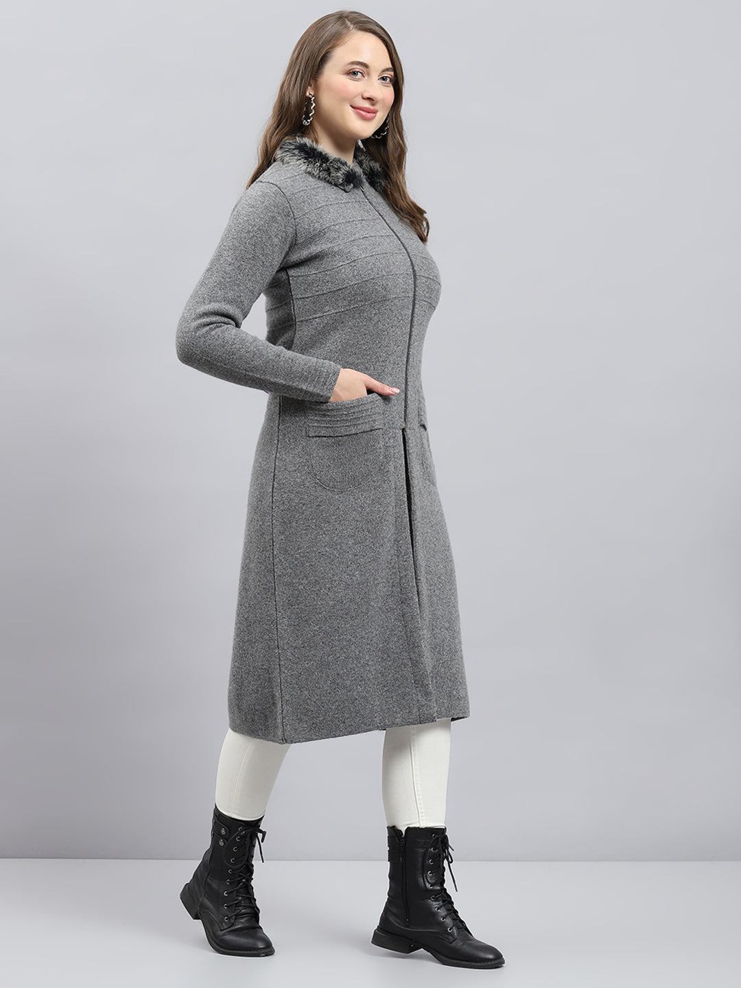 Women Grey Solid Collar Full Sleeve Pullover