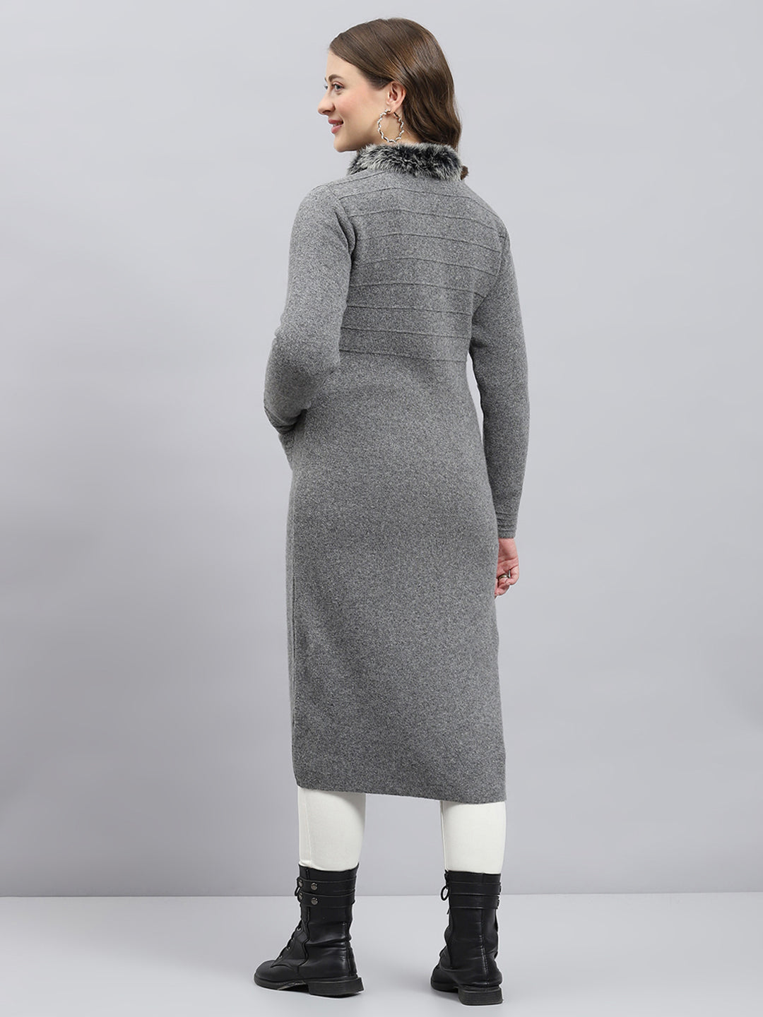 Women Grey Solid Collar Full Sleeve Pullover