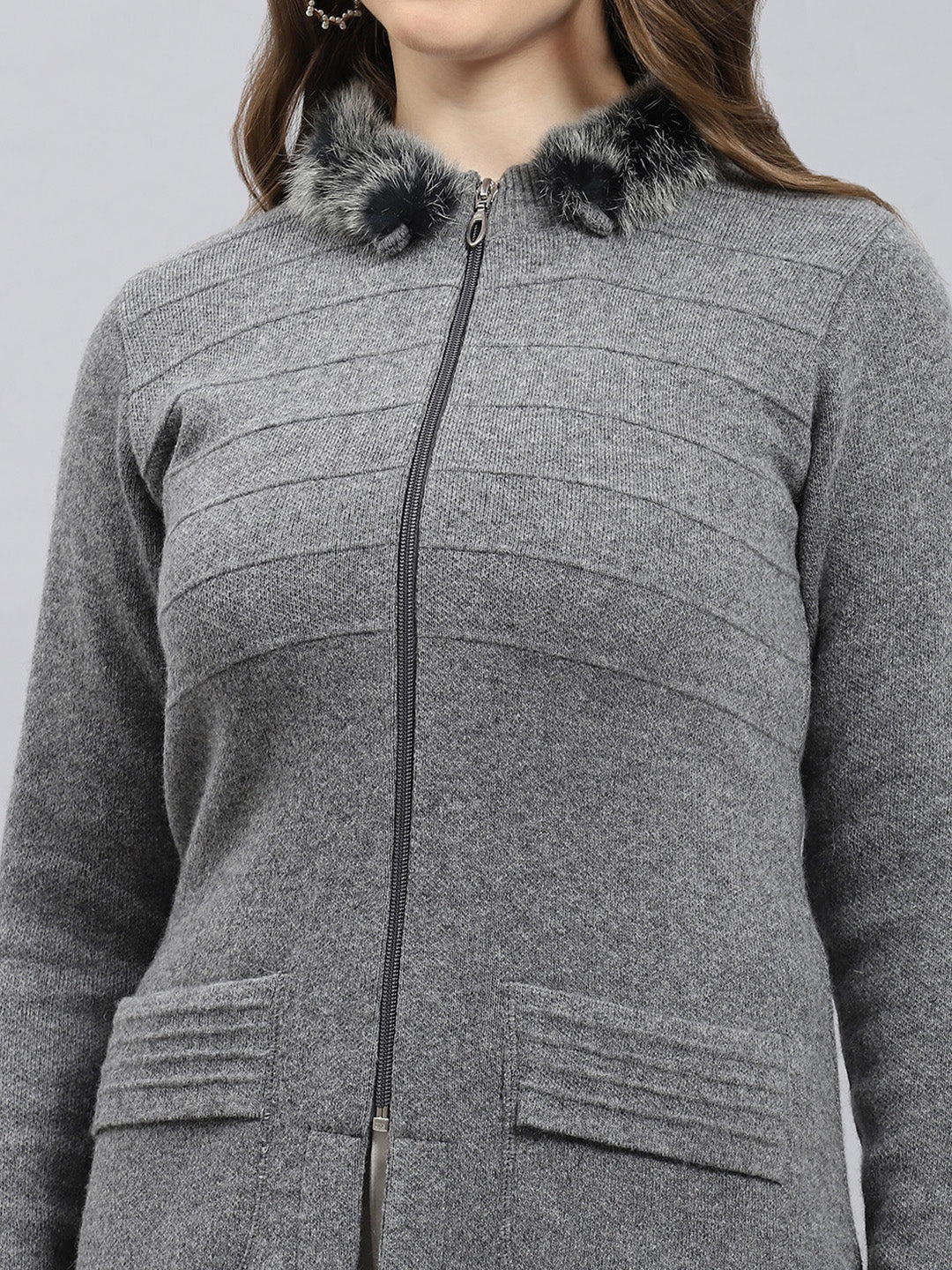 Women Grey Solid Collar Full Sleeve Pullover