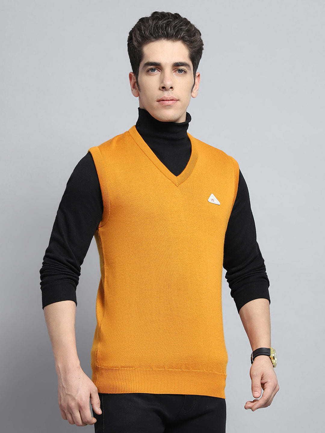 Men Yellow Solid V Neck Sleeveless Sweater