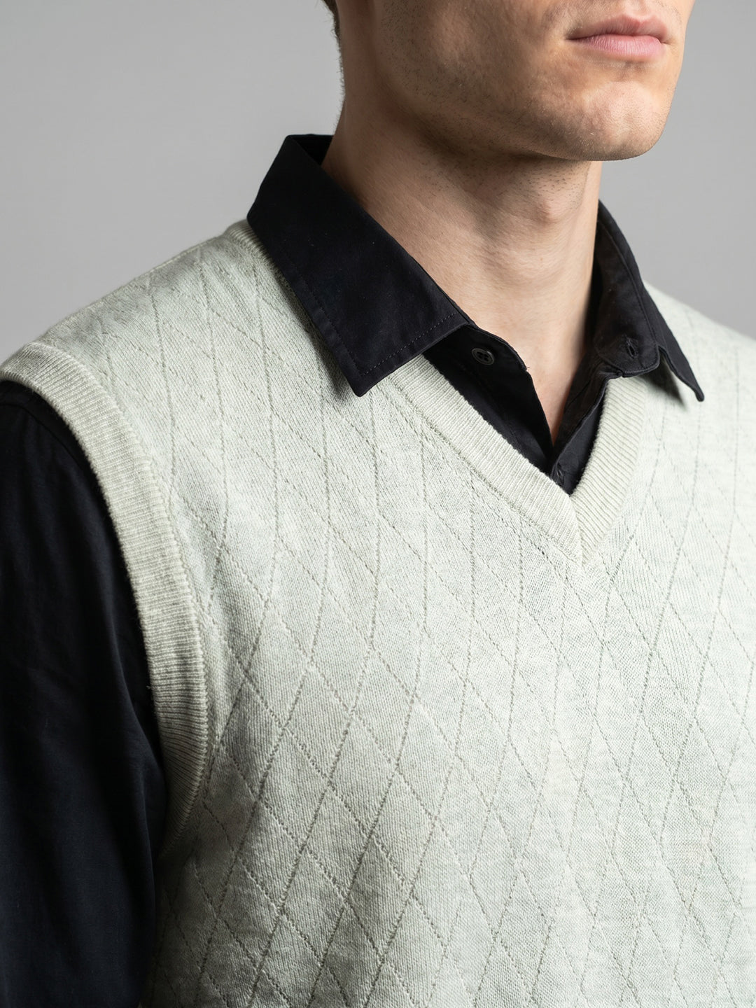 Luxuria Men White Self Design V Neck Sleeveless Sweater
