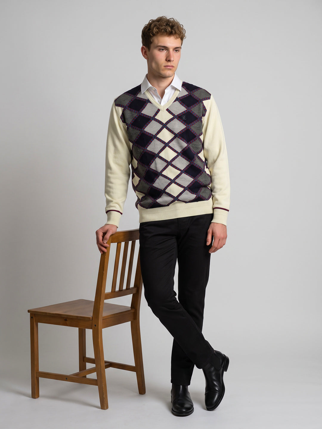 Luxuria Men White Self Design V Neck Full Sleeve Pullover