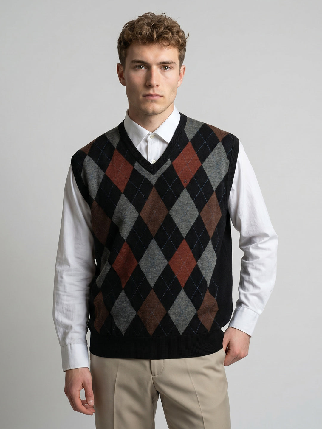 Luxuria Men Black Argyle Pattern V Neck Sleeveless Sweater