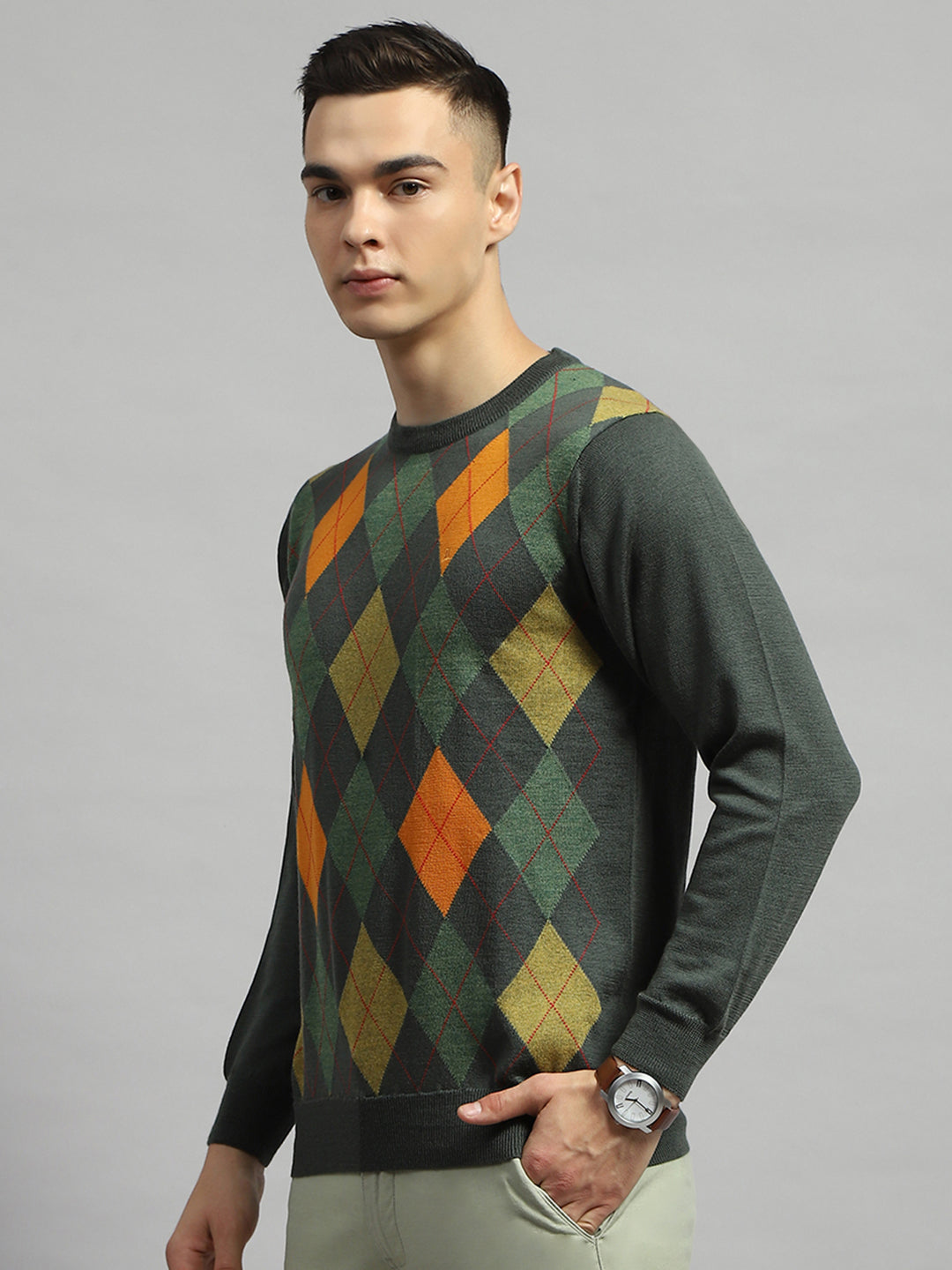 Luxuria Men Green Geometric Round Neck Full Sleeve Pullover