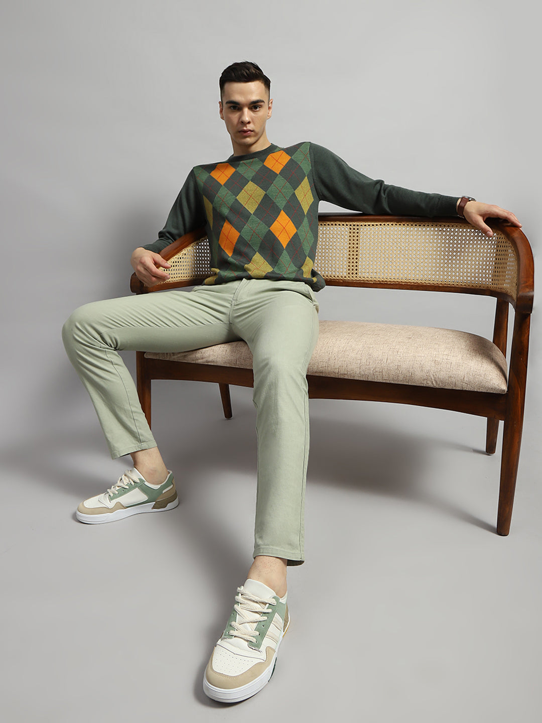 Luxuria Men Green Geometric Round Neck Full Sleeve Pullover