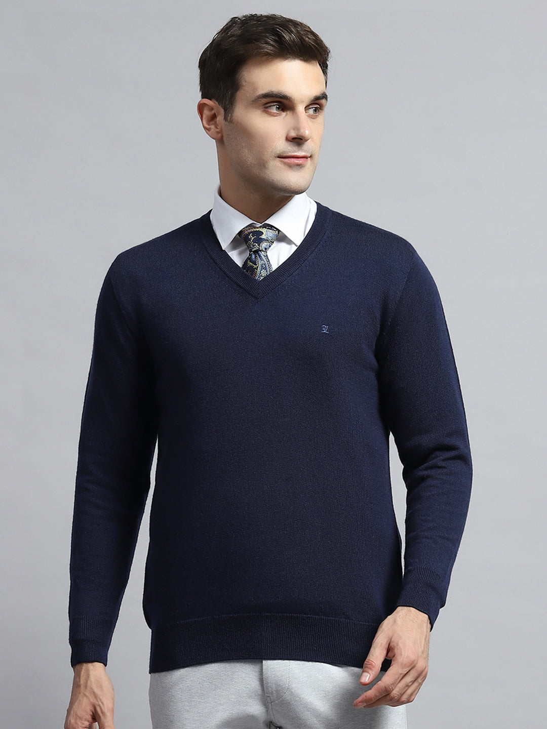 Luxuria Men Navy Blue Solid V Neck Full Sleeve Pullover