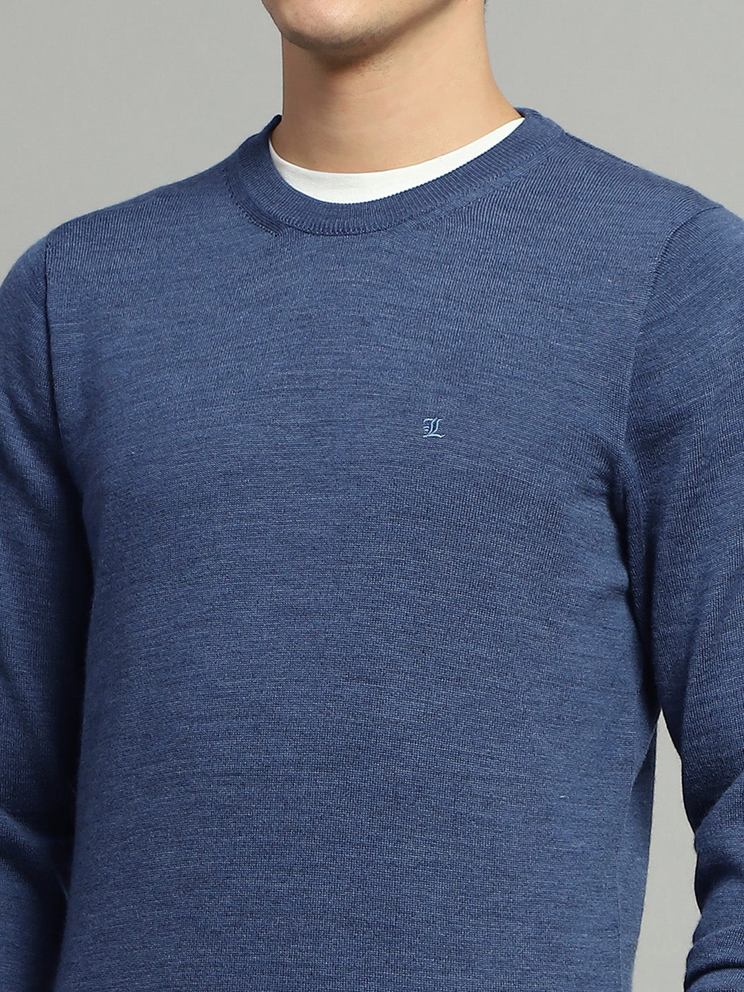 Luxuria Men Blue Solid Round Neck Full Sleeve Pullover