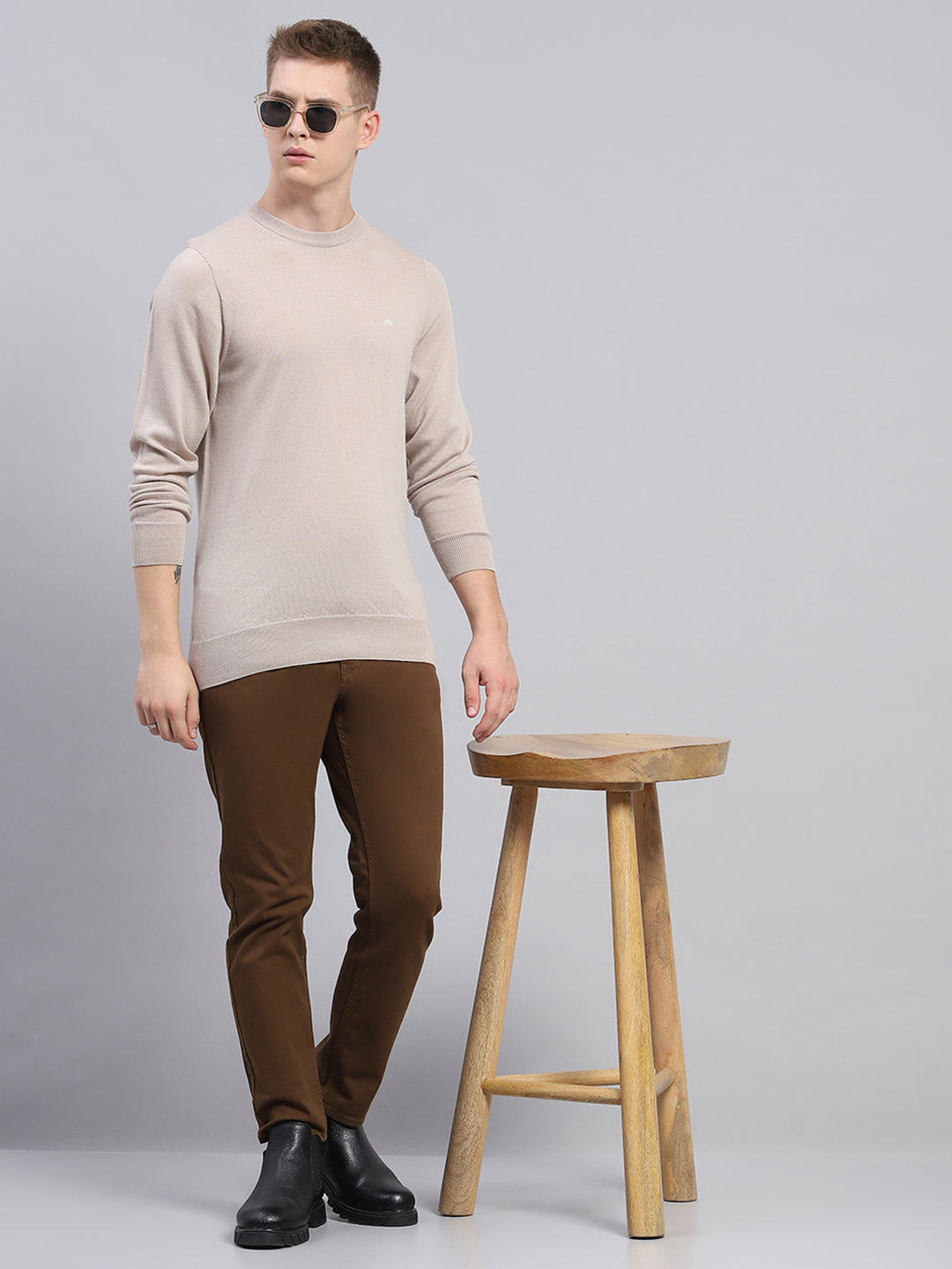 Men Beige Solid Round Neck Full Sleeve Pullover