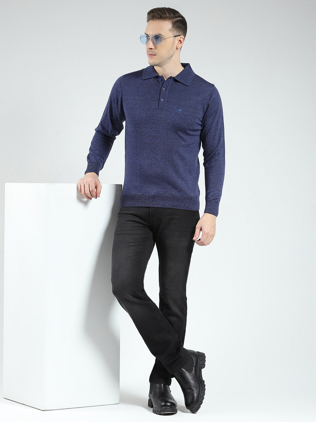 Men Navy Blue Solid Collar Full Sleeve Winter T-Shirt