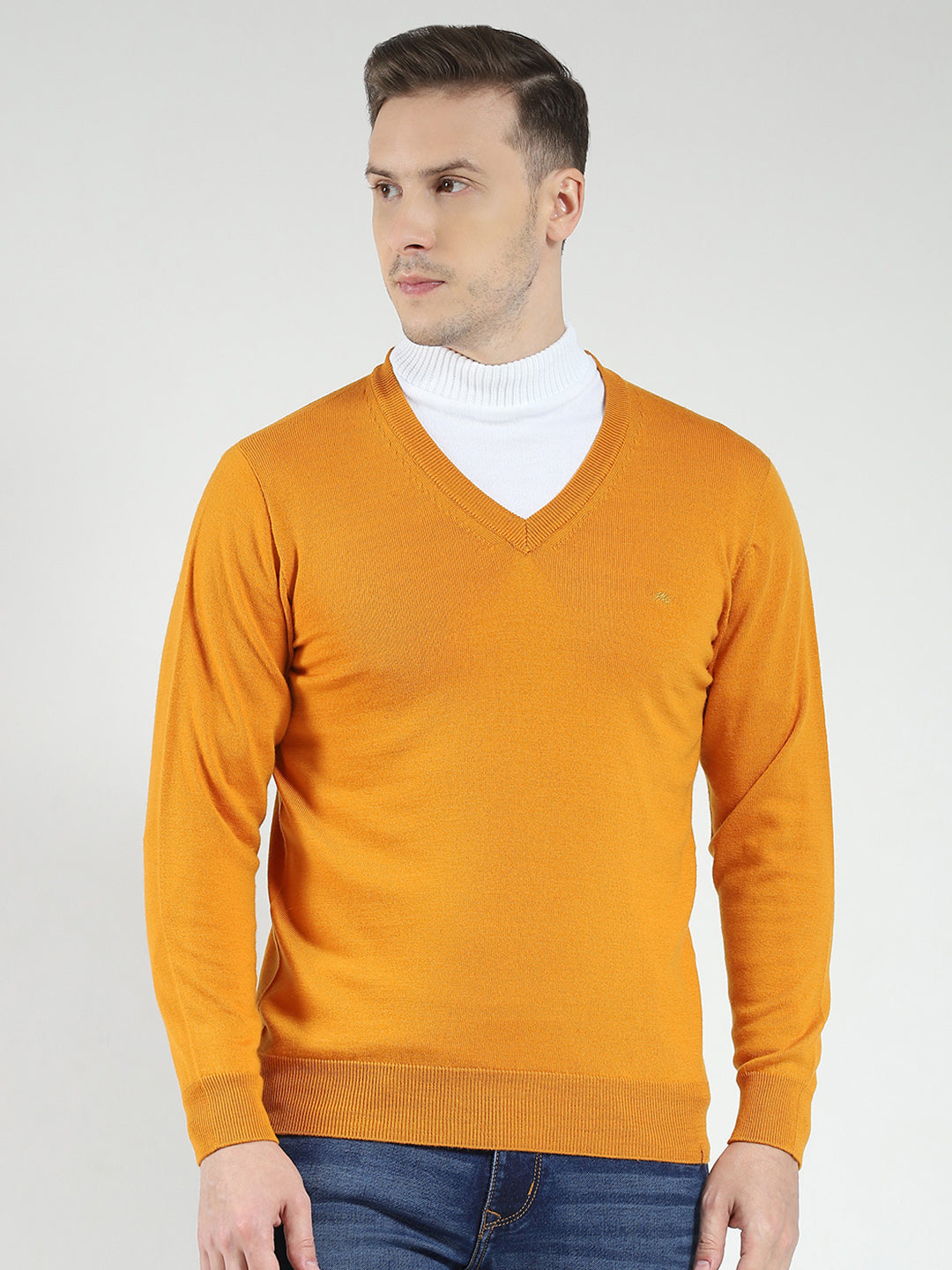Men Yellow Solid V Neck Full Sleeve Pullover
