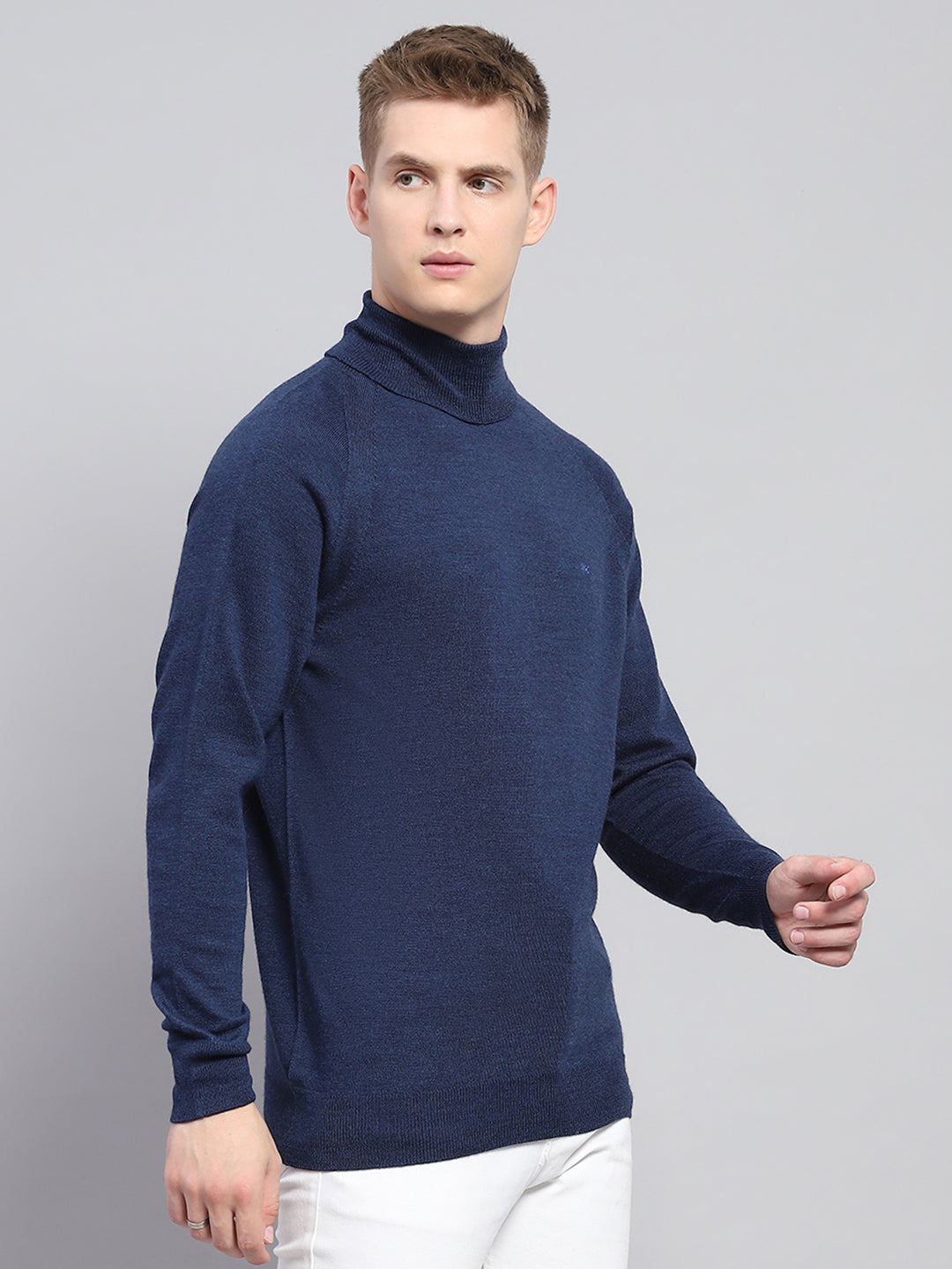 Men Navy Blue Solid High Neck Full Sleeve Pullover