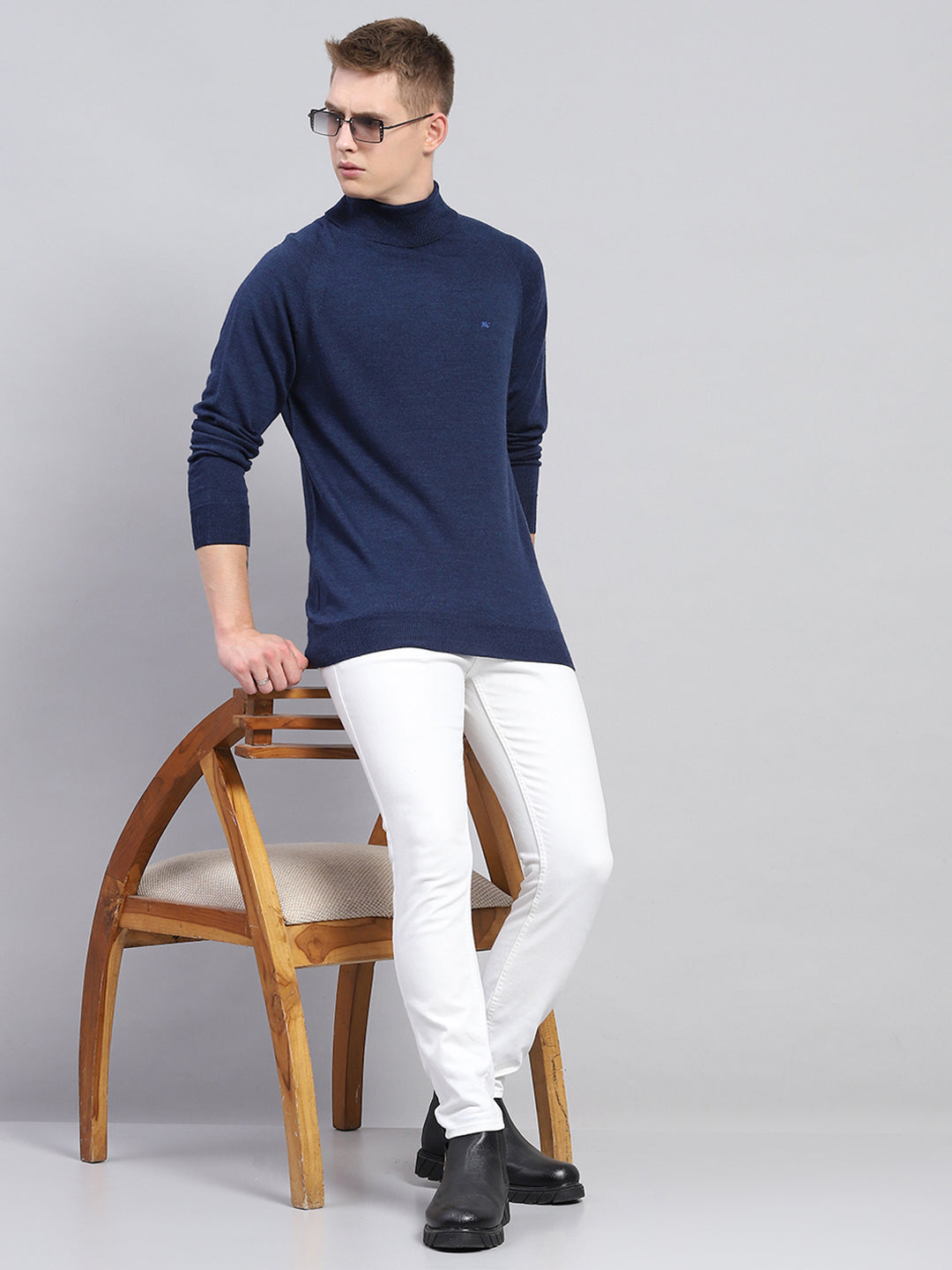 Men Navy Blue Solid High Neck Full Sleeve Pullover