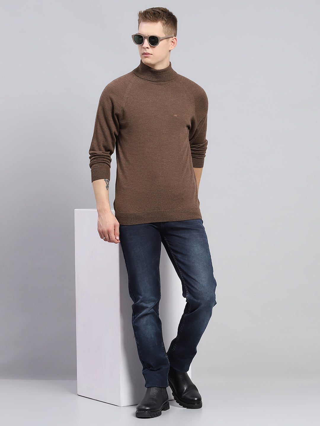 Men Brown Solid High Neck Full Sleeve Pullover