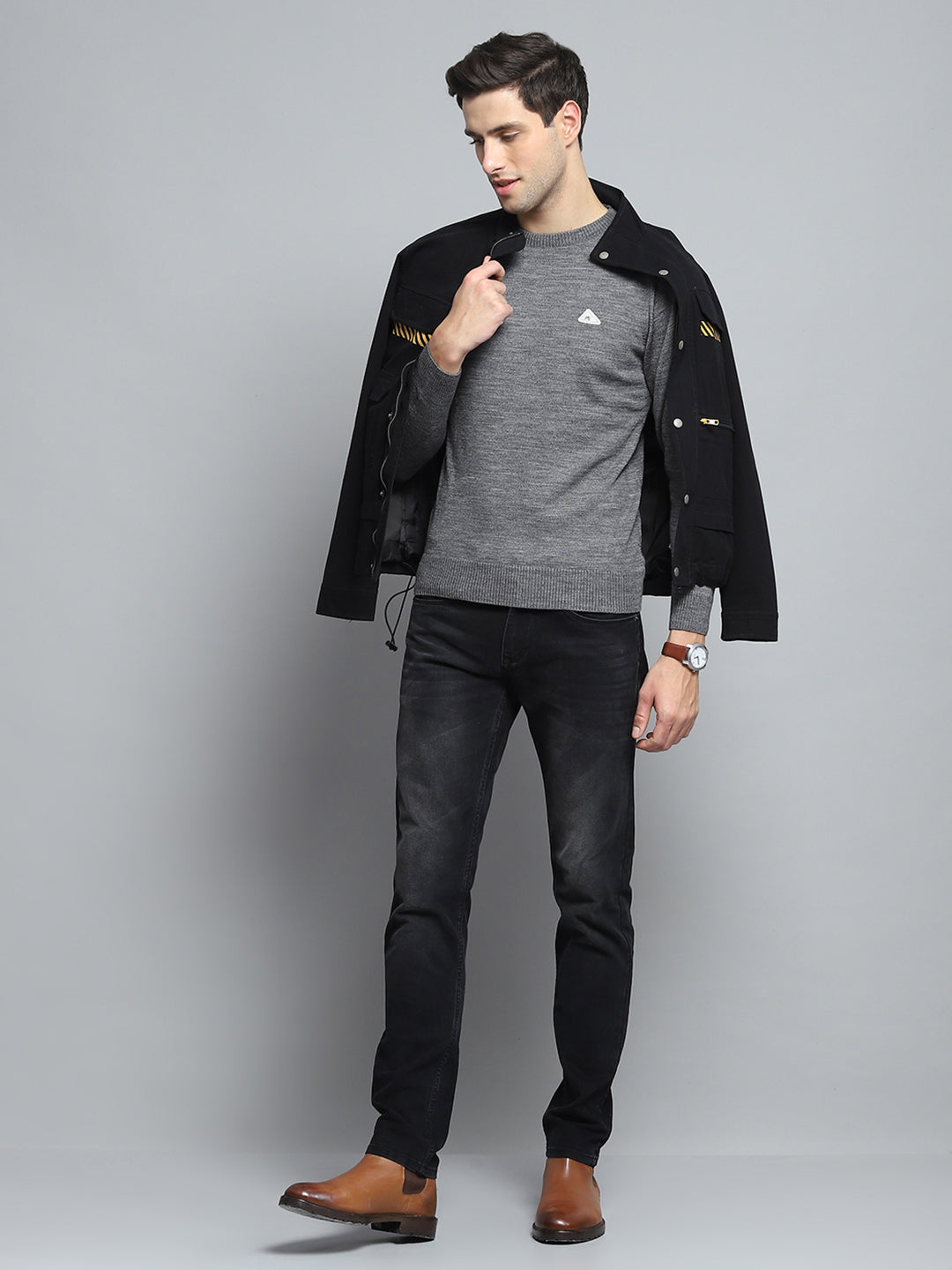 Men Grey Solid Round Neck Full Sleeve Pullover