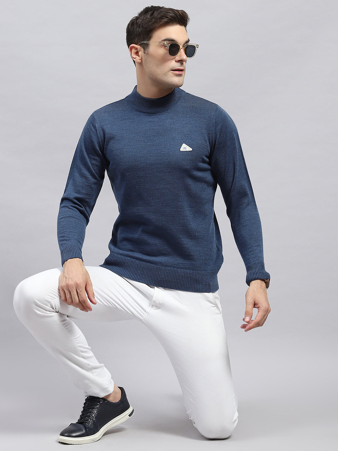 Men Blue Solid High Neck Full Sleeve Pullover