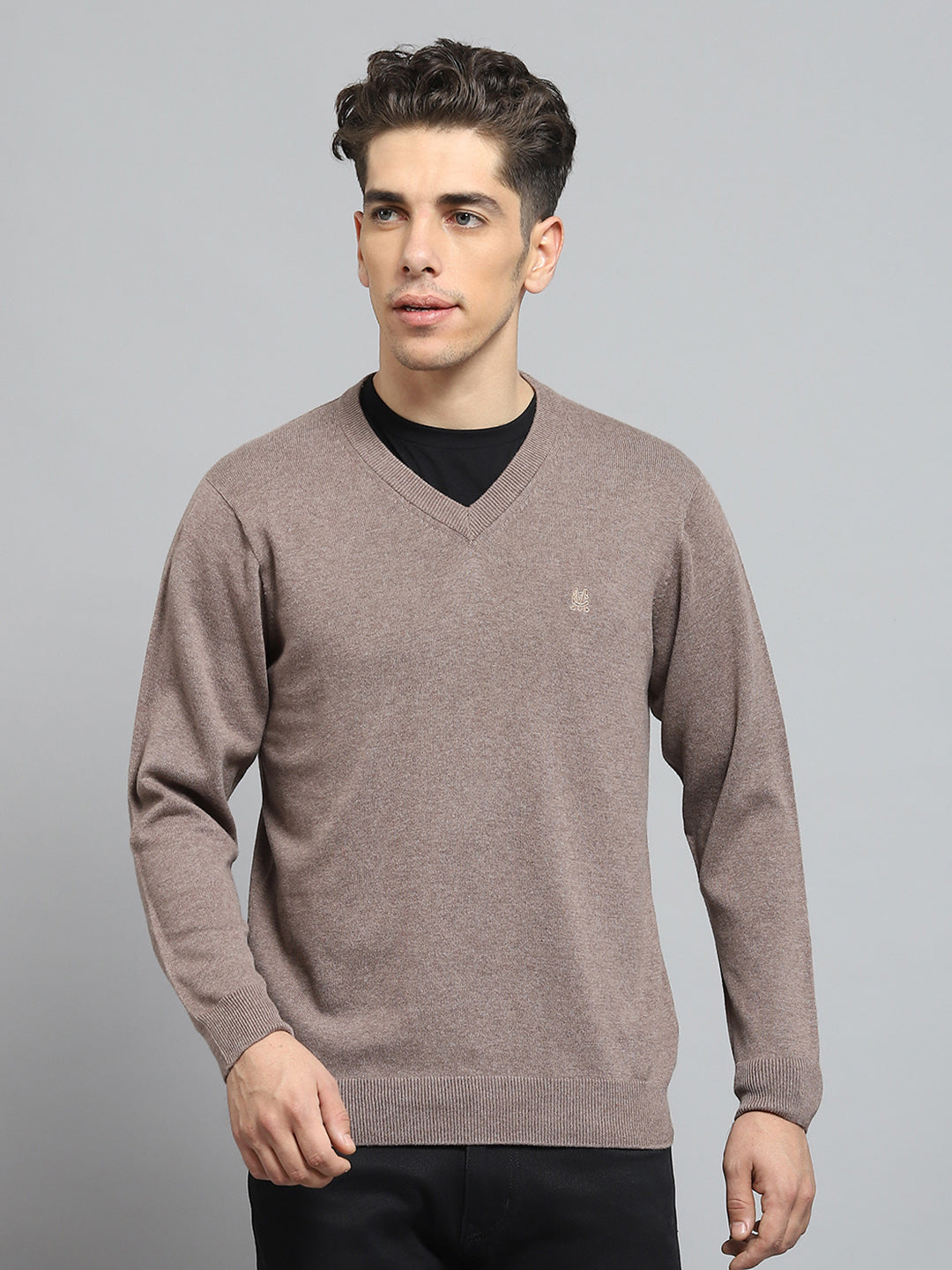 Men Khaki Solid V Neck Full Sleeve Pullover
