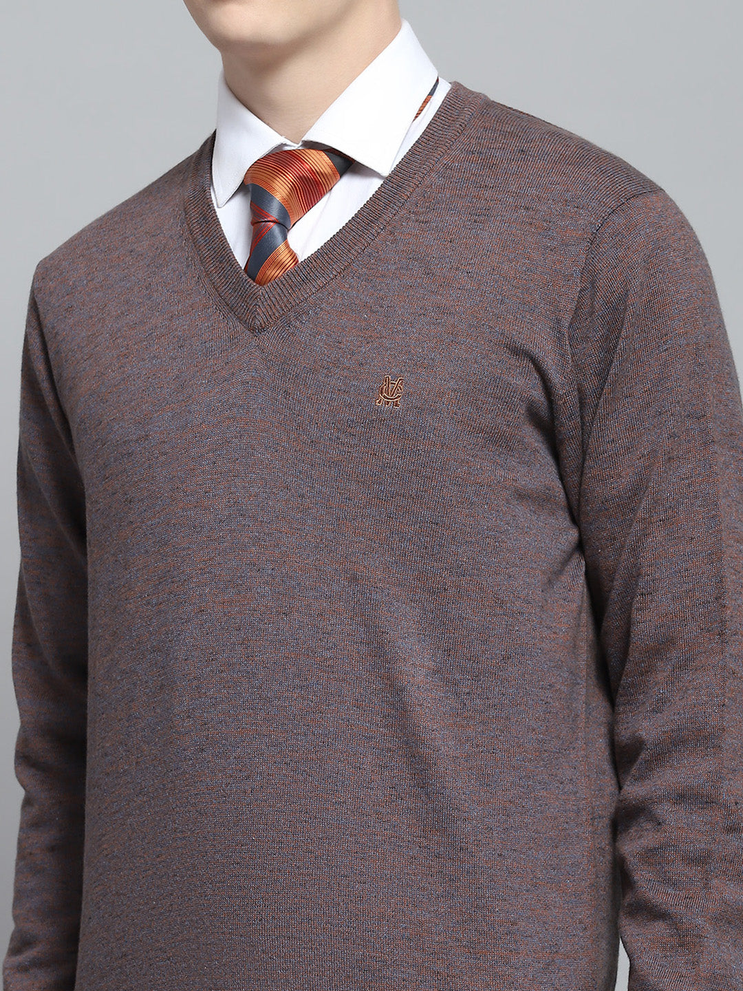 Men Brown Solid V Neck Full Sleeve Pullover