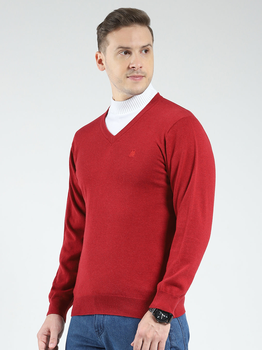Men Maroon Solid V Neck Full Sleeve Pullover