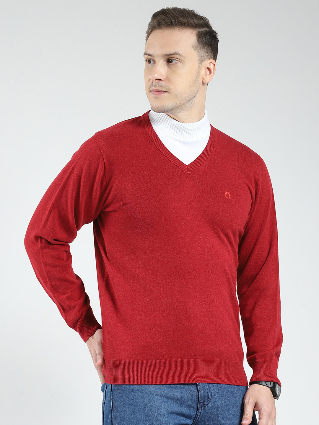 Men Maroon Solid V Neck Full Sleeve Pullover