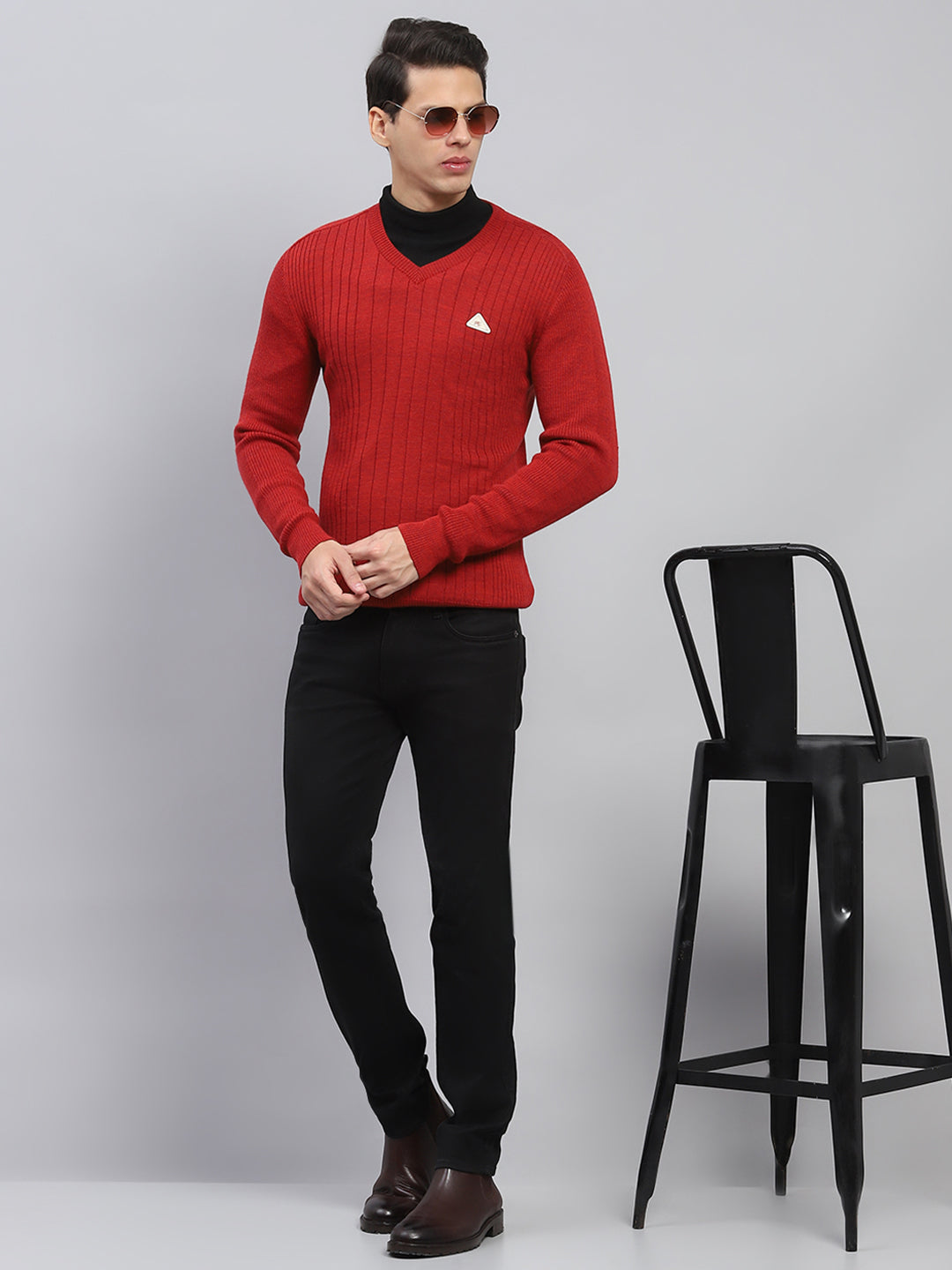 Men Maroon Solid V Neck Full Sleeve Pullover