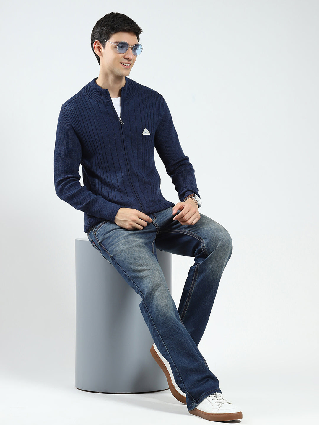 Men Navy Blue Solid Band Neck Full Sleeve Pullover