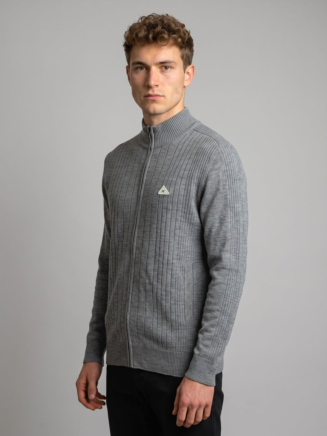 Men Grey Solid Turtle Neck Full Sleeve Pullover