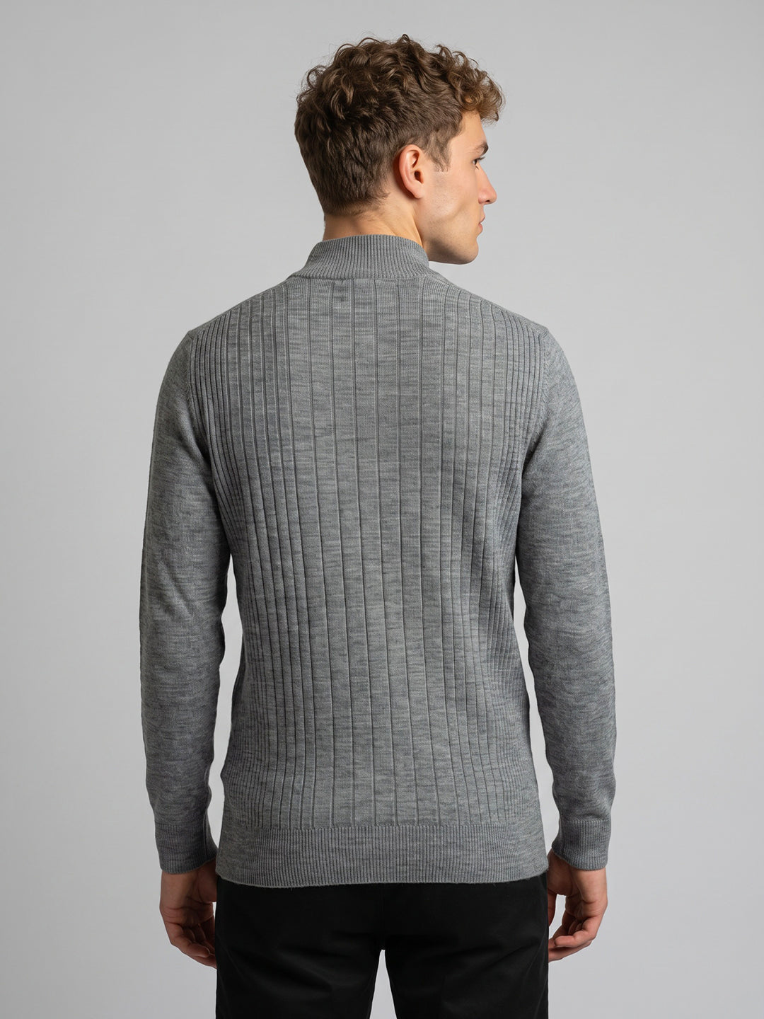 Men Grey Solid Turtle Neck Full Sleeve Pullover